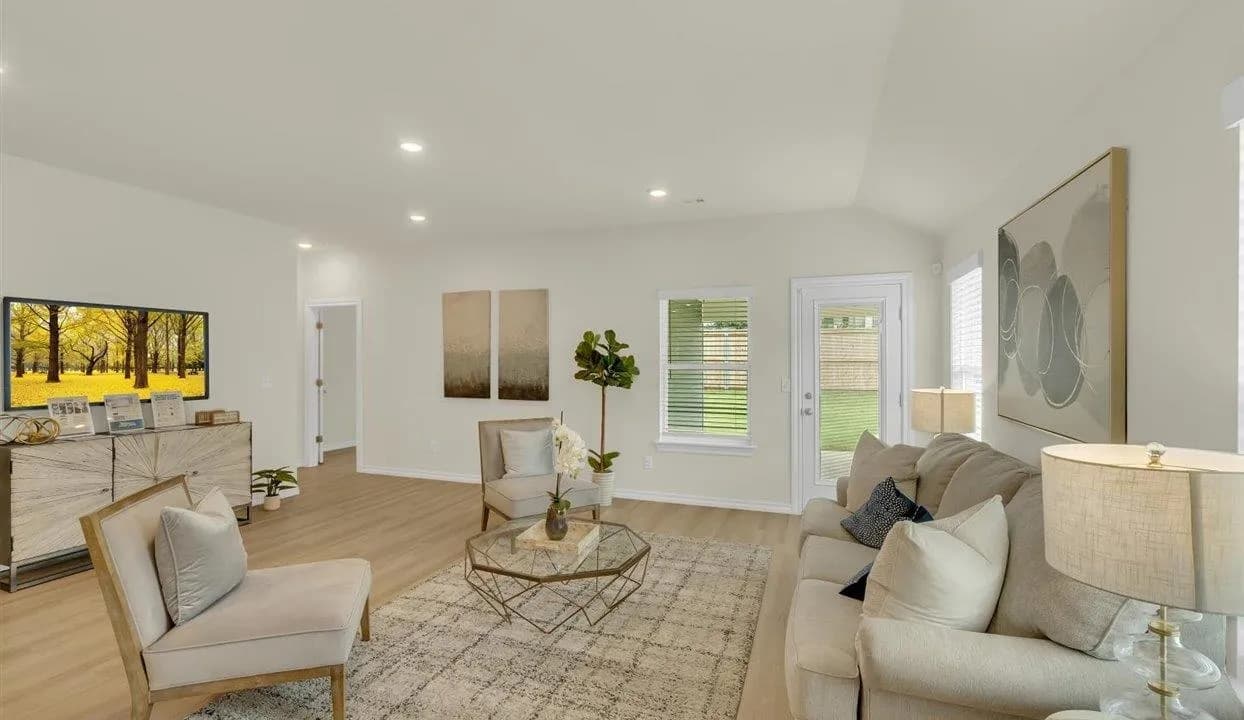 Property at 3709  Wise - Image 12