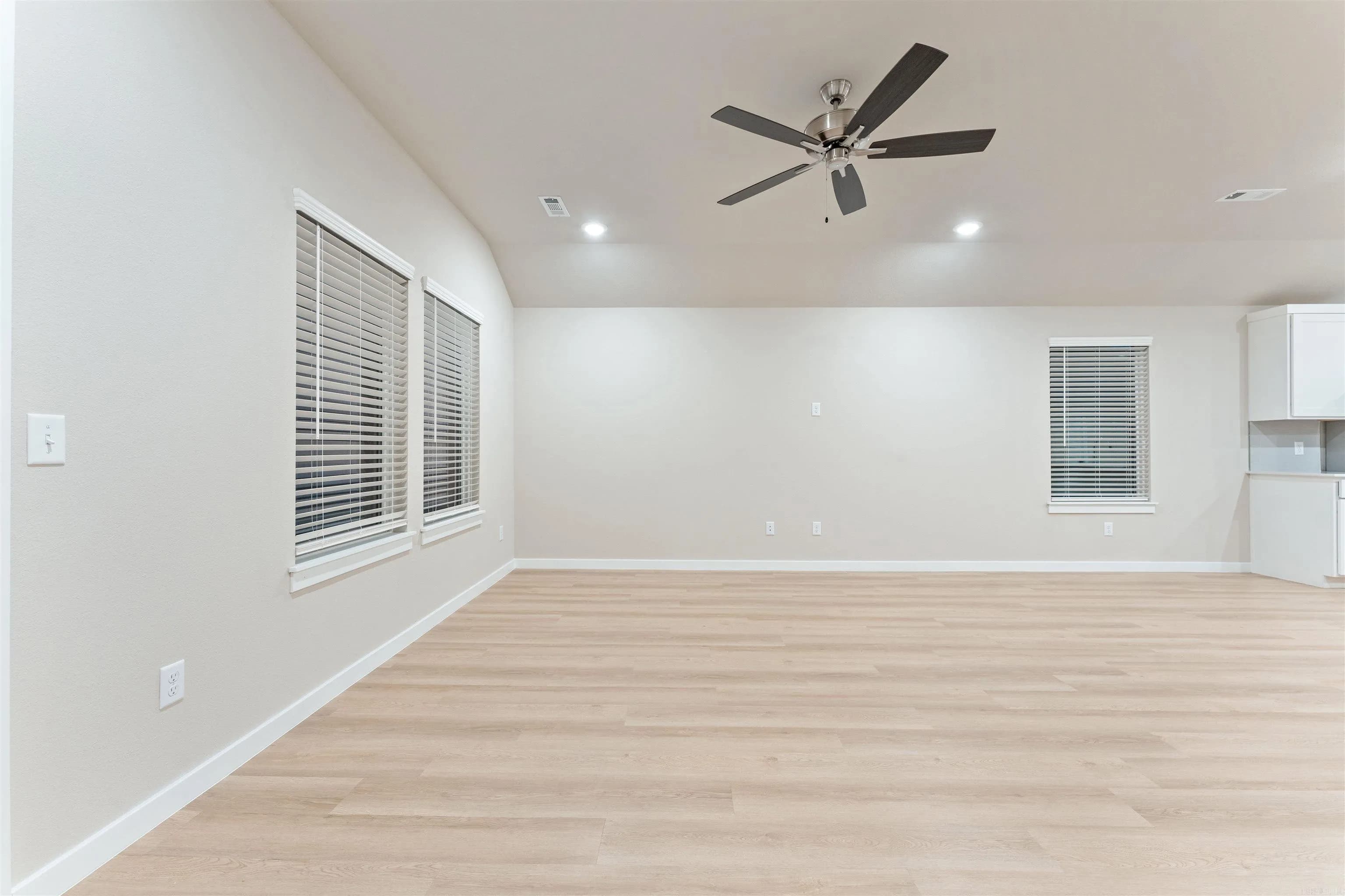 Property at 1 E Reliance - Image 15