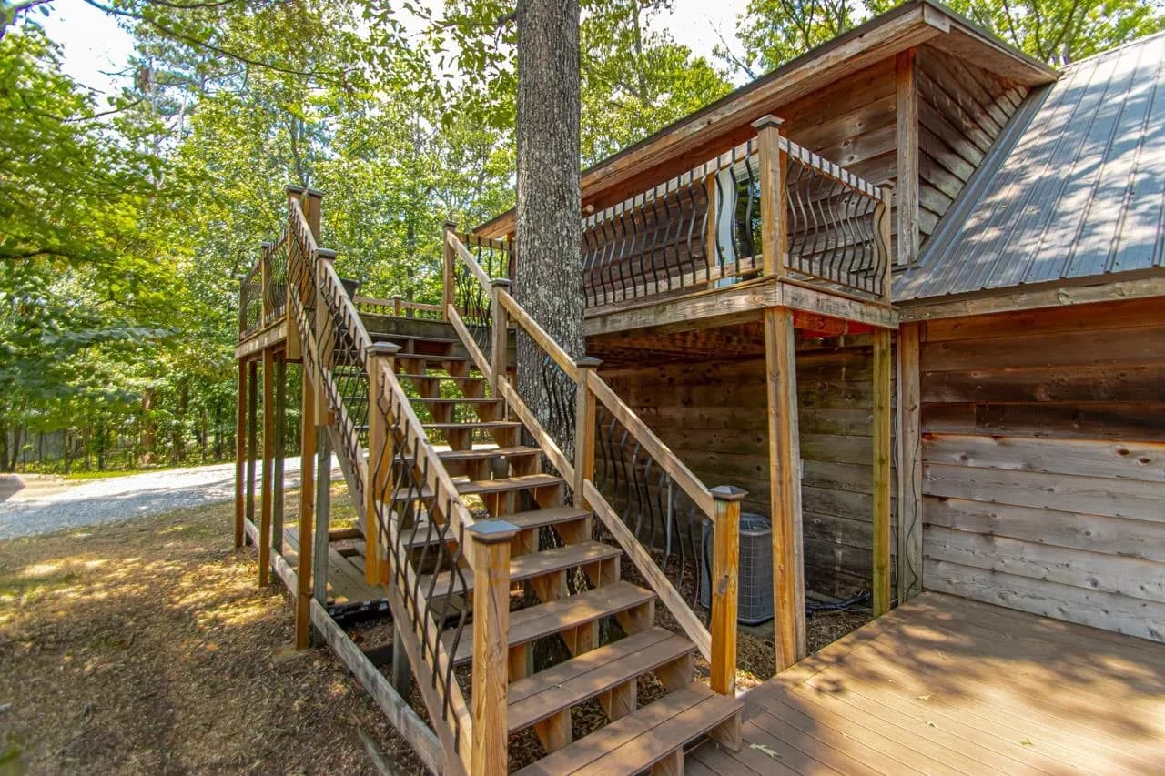 Property at 515  Oakmont - Image 46