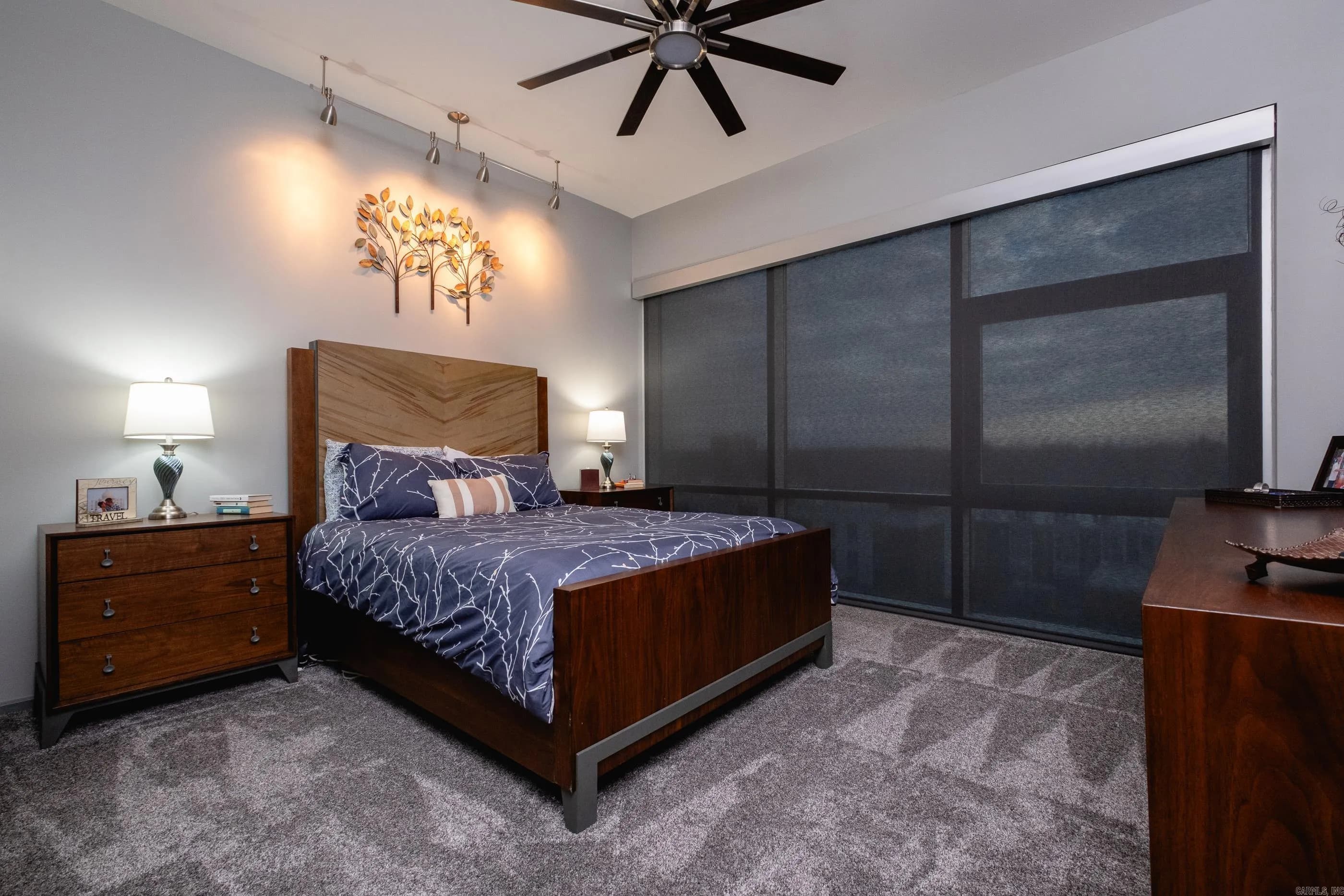 Property at 315  Rock   #910, 910 - Image 15