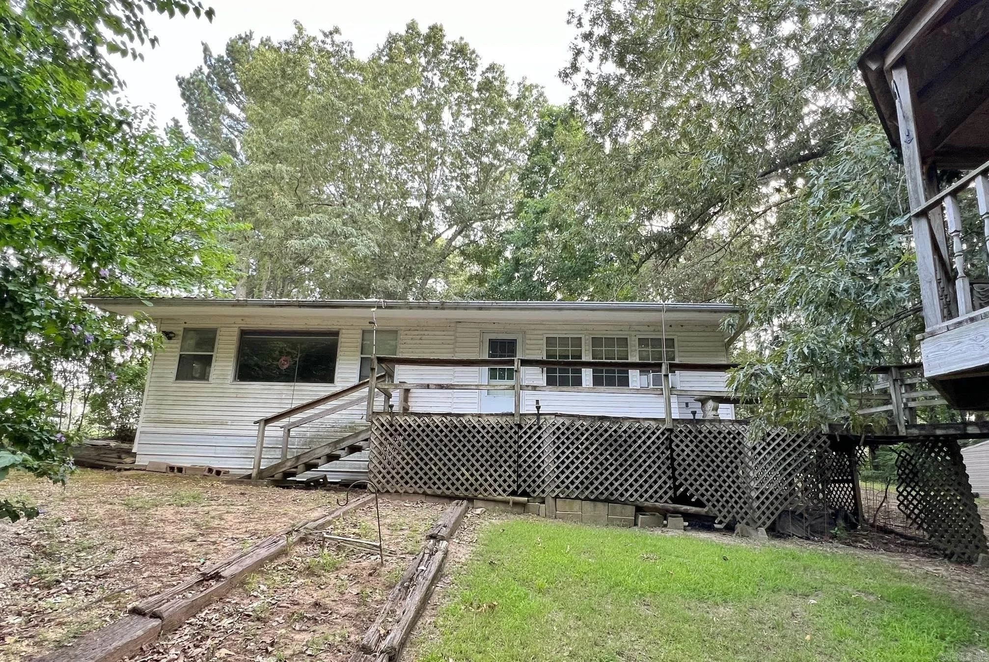Property at 11  Lawrence 260 - Image 2