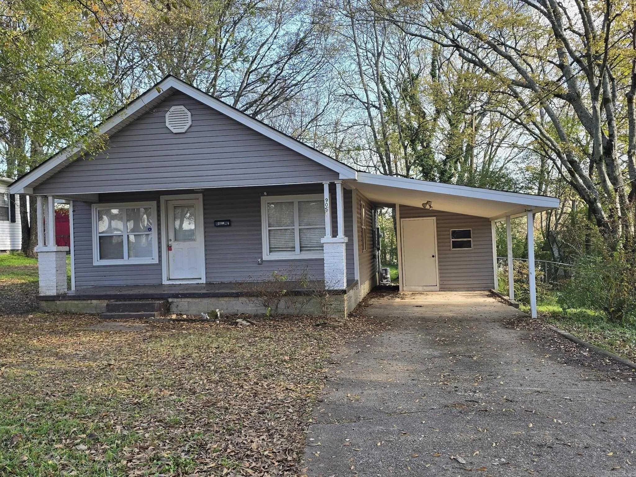 Property at 905  Palmer - Image 1
