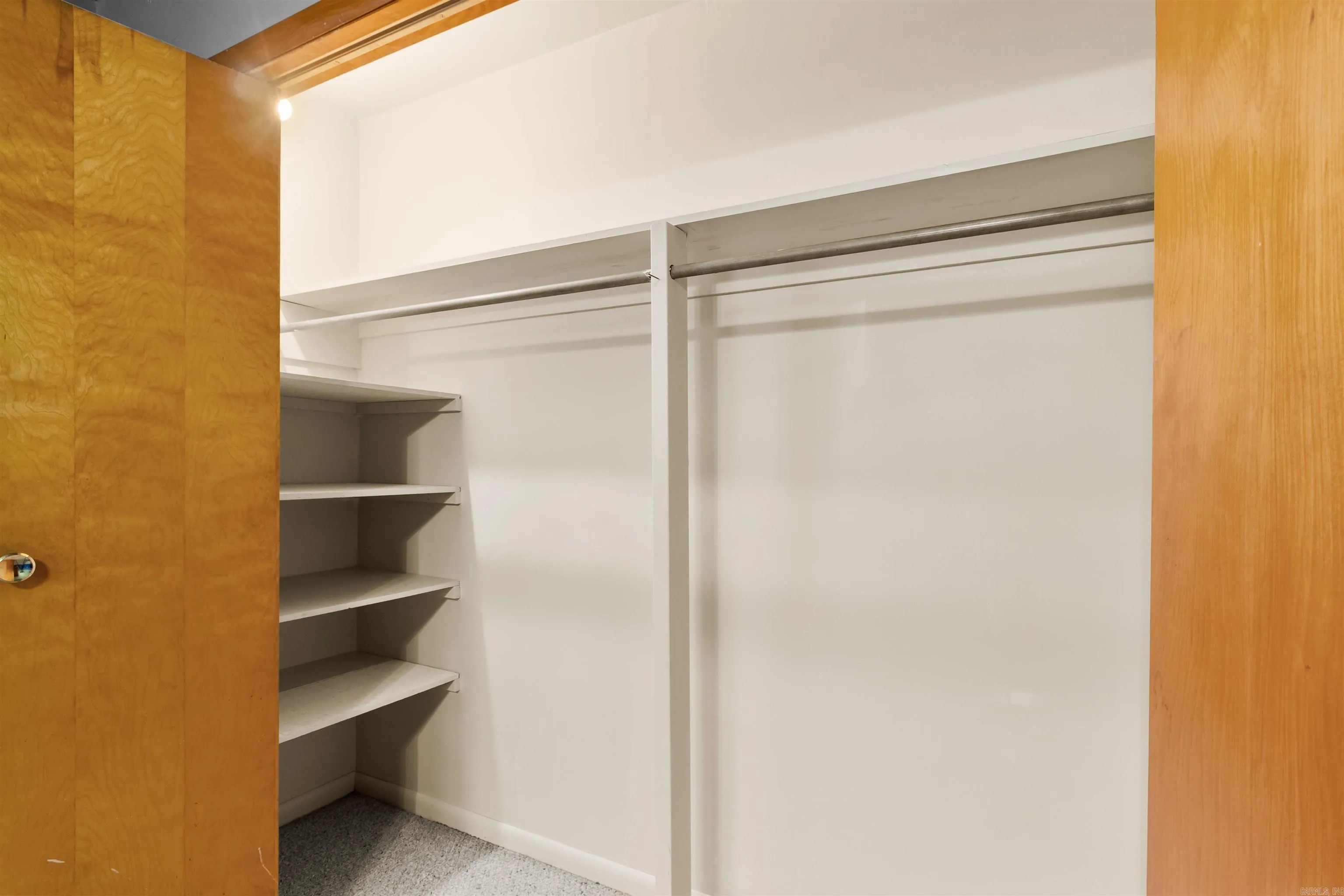 Property at 412  Elm - Image 34