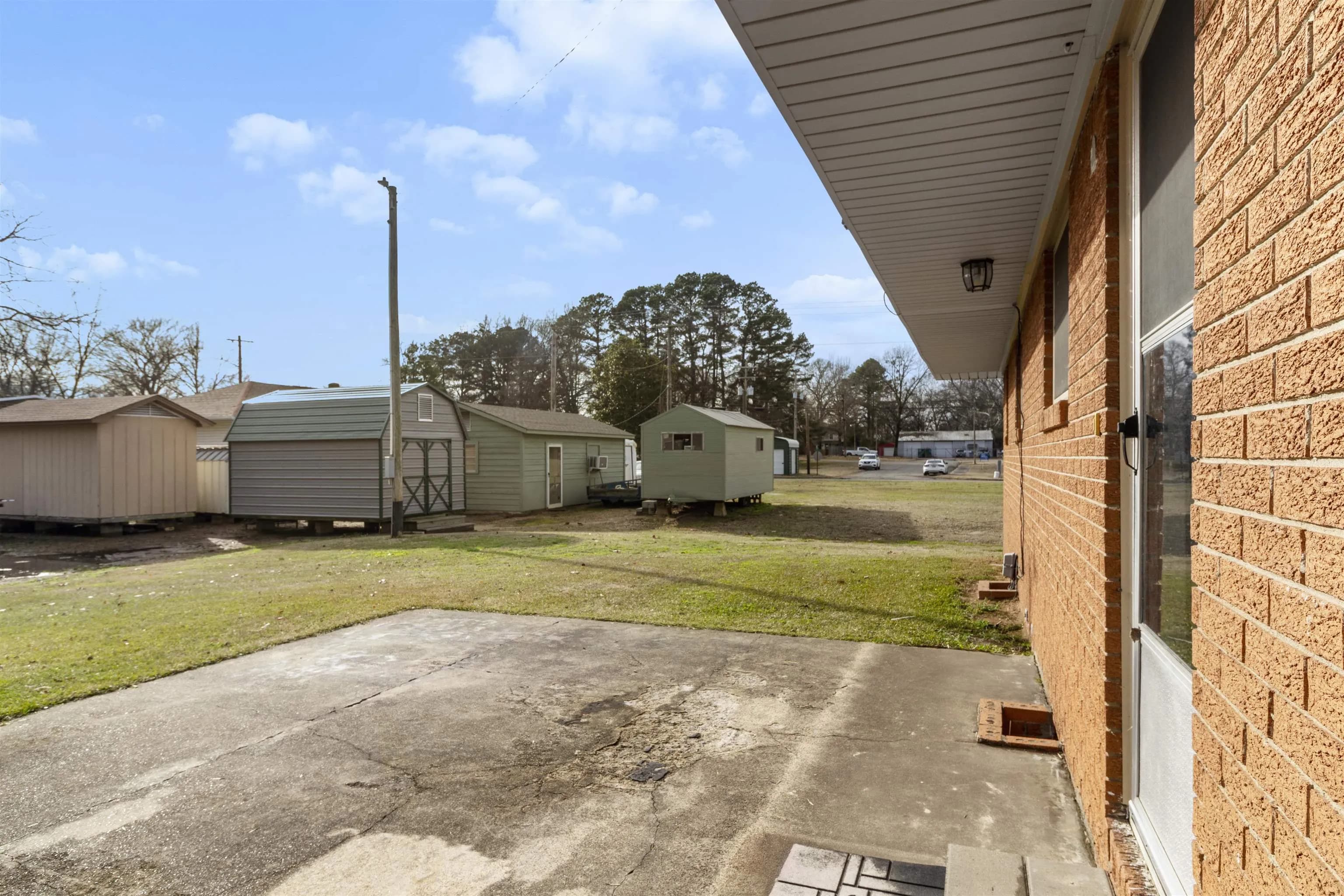 Property at 412  Elm - Image 39