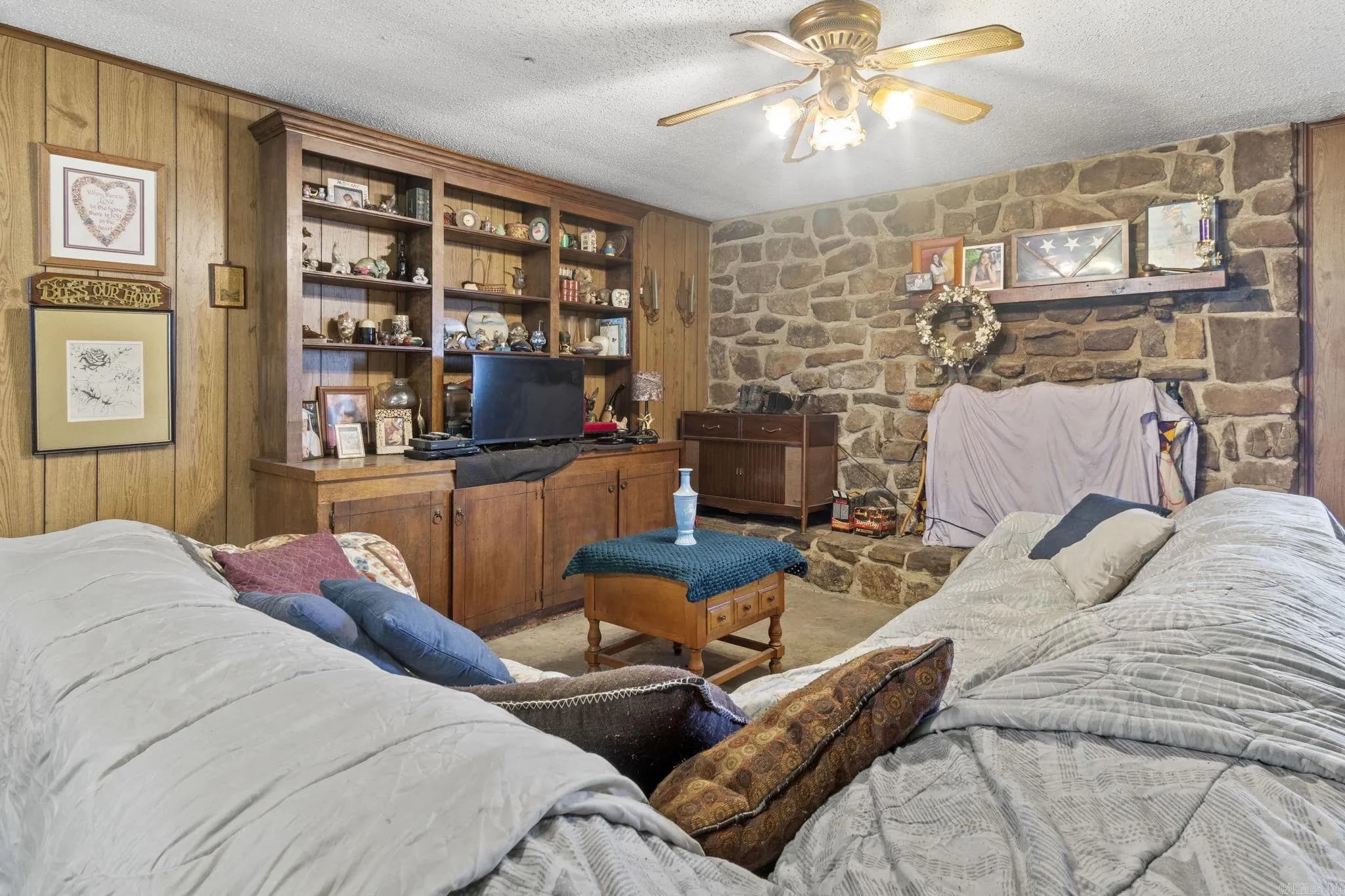 Property at 136  Jones road - Image 13