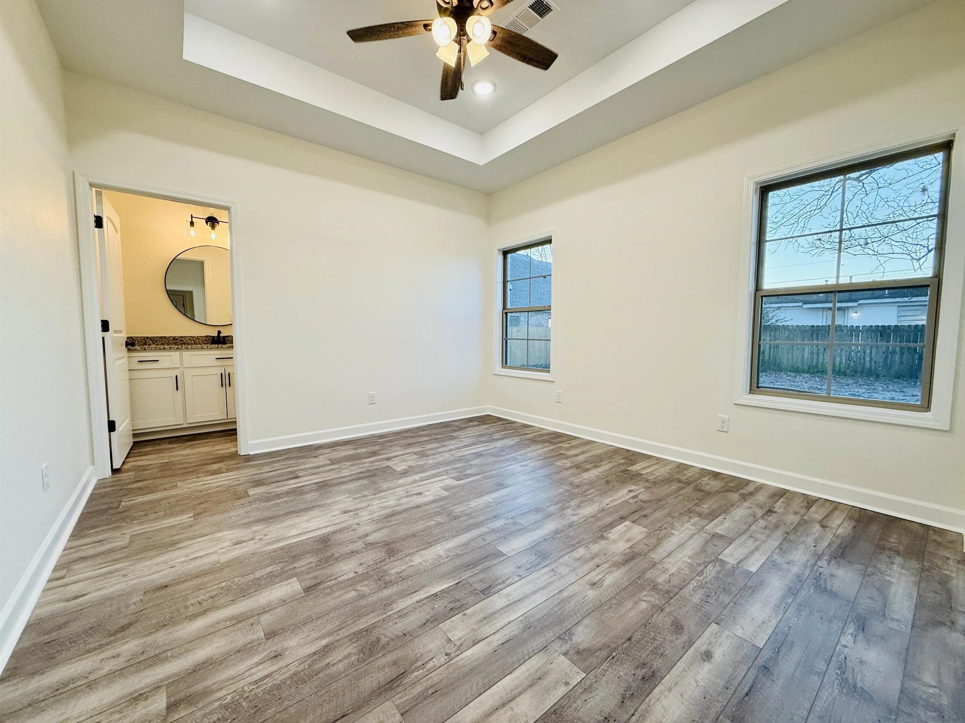 Property at 405  Dixie - Image 6