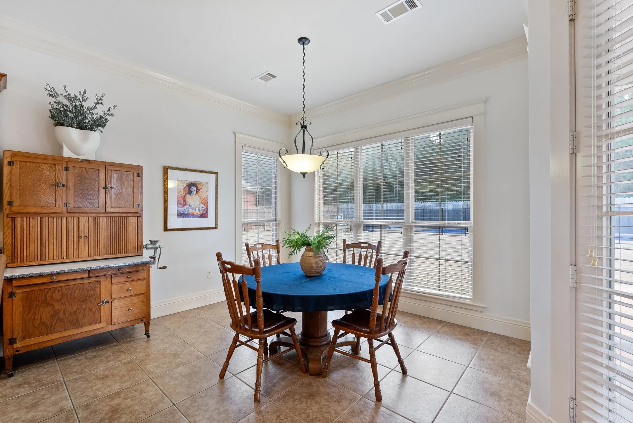 Property at 2200  Millford dr - Image 6