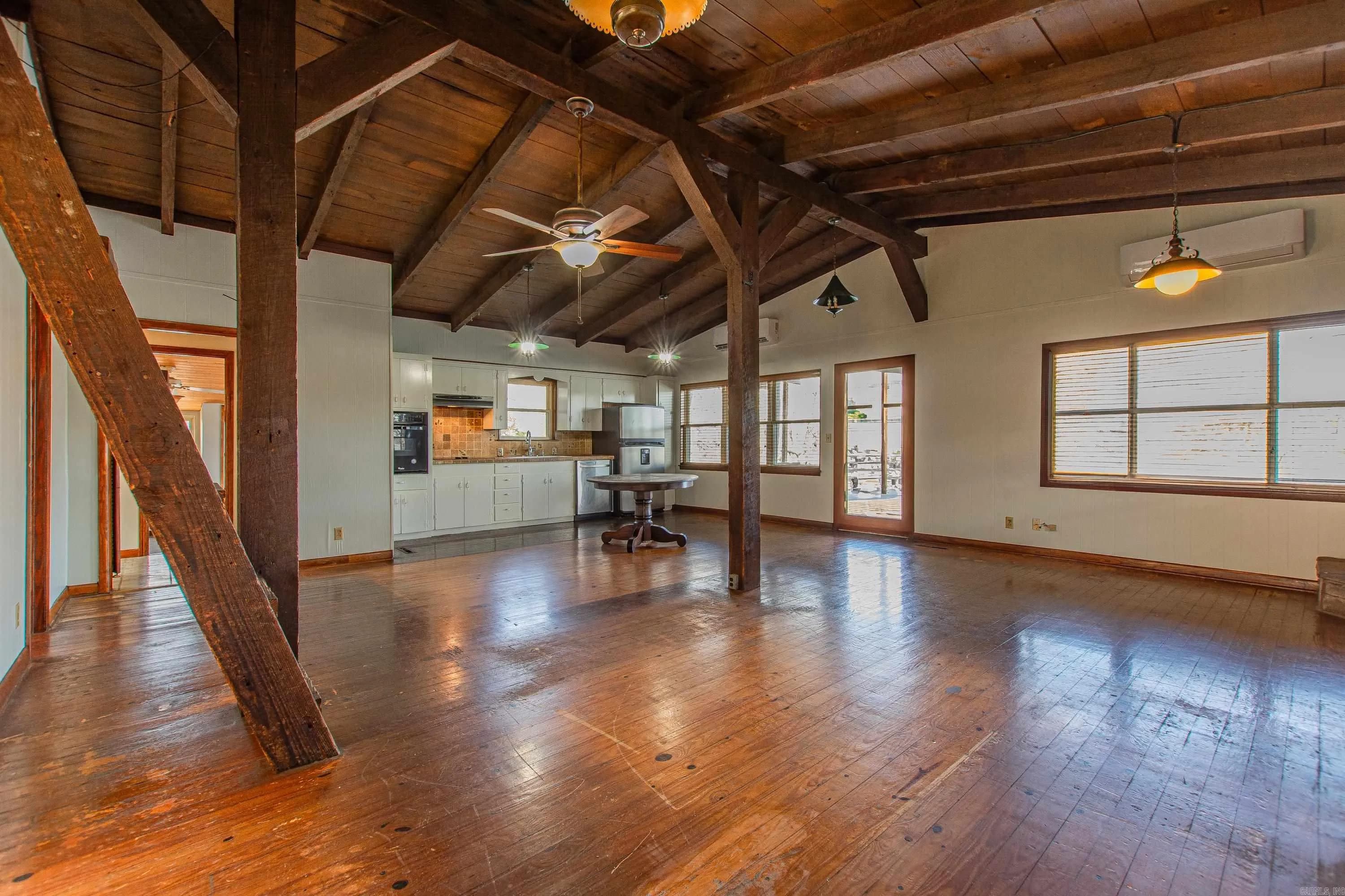 Property at 17016  Cabes point - Image 6