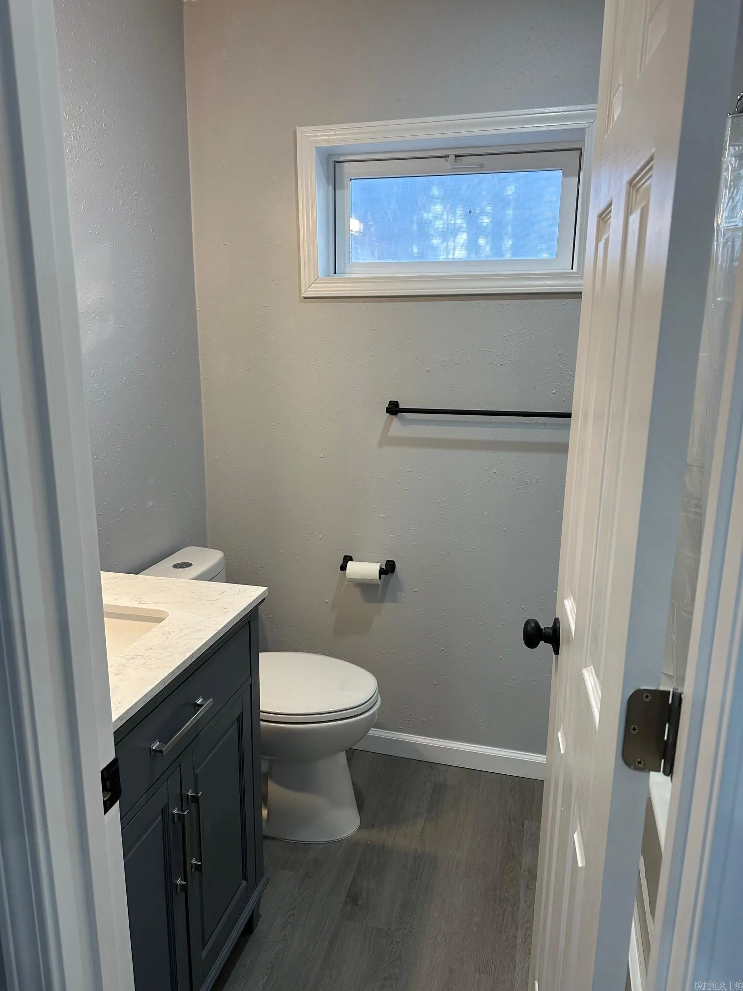 Property at 412 N Center - Image 13