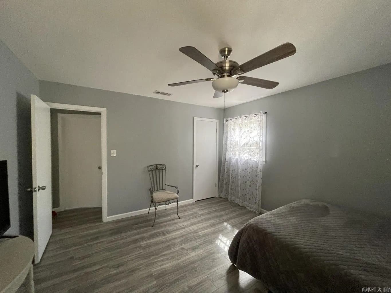 Property at 72  Arrowhead - Image 29