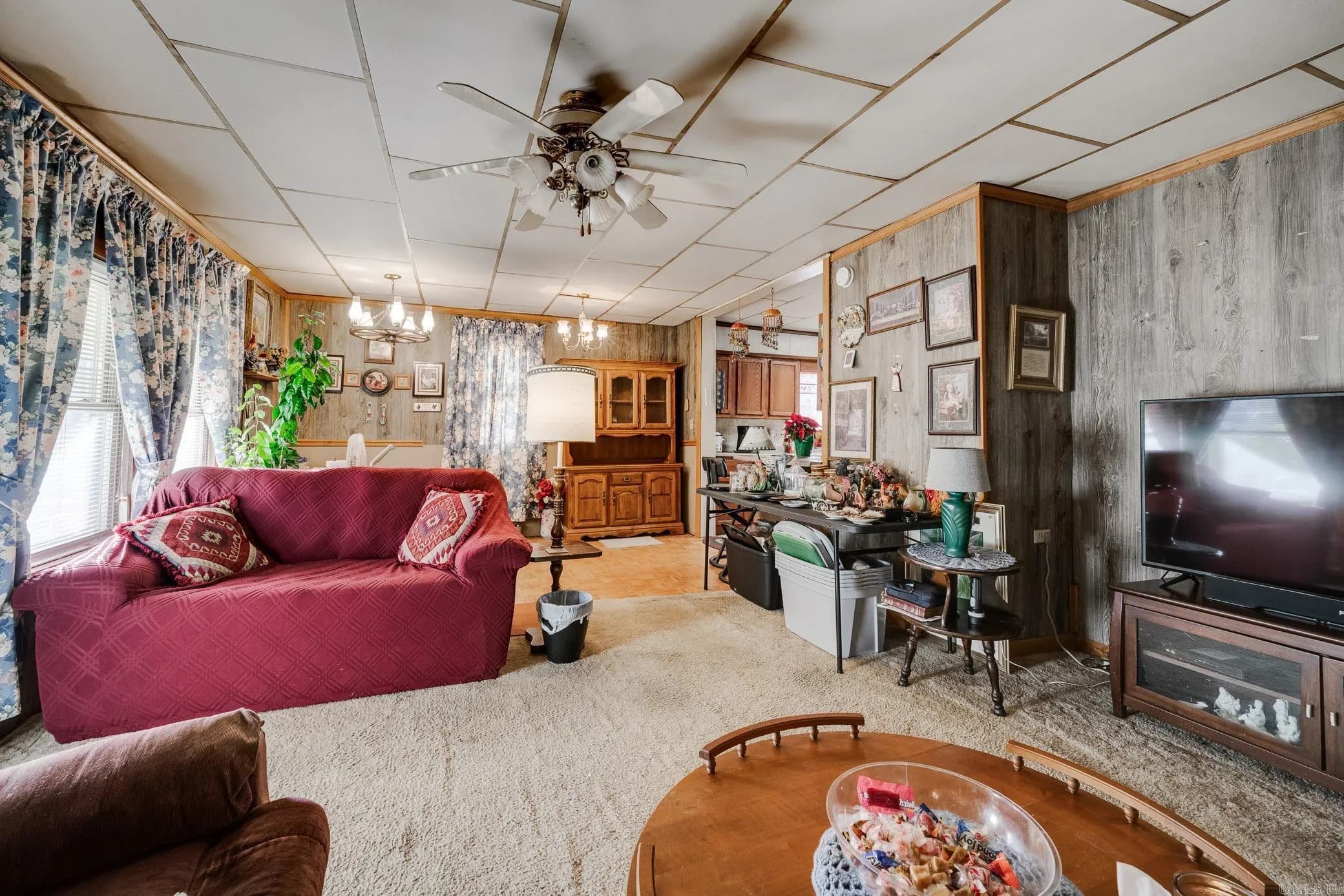 Property at 506 W 2nd ave - Image 5