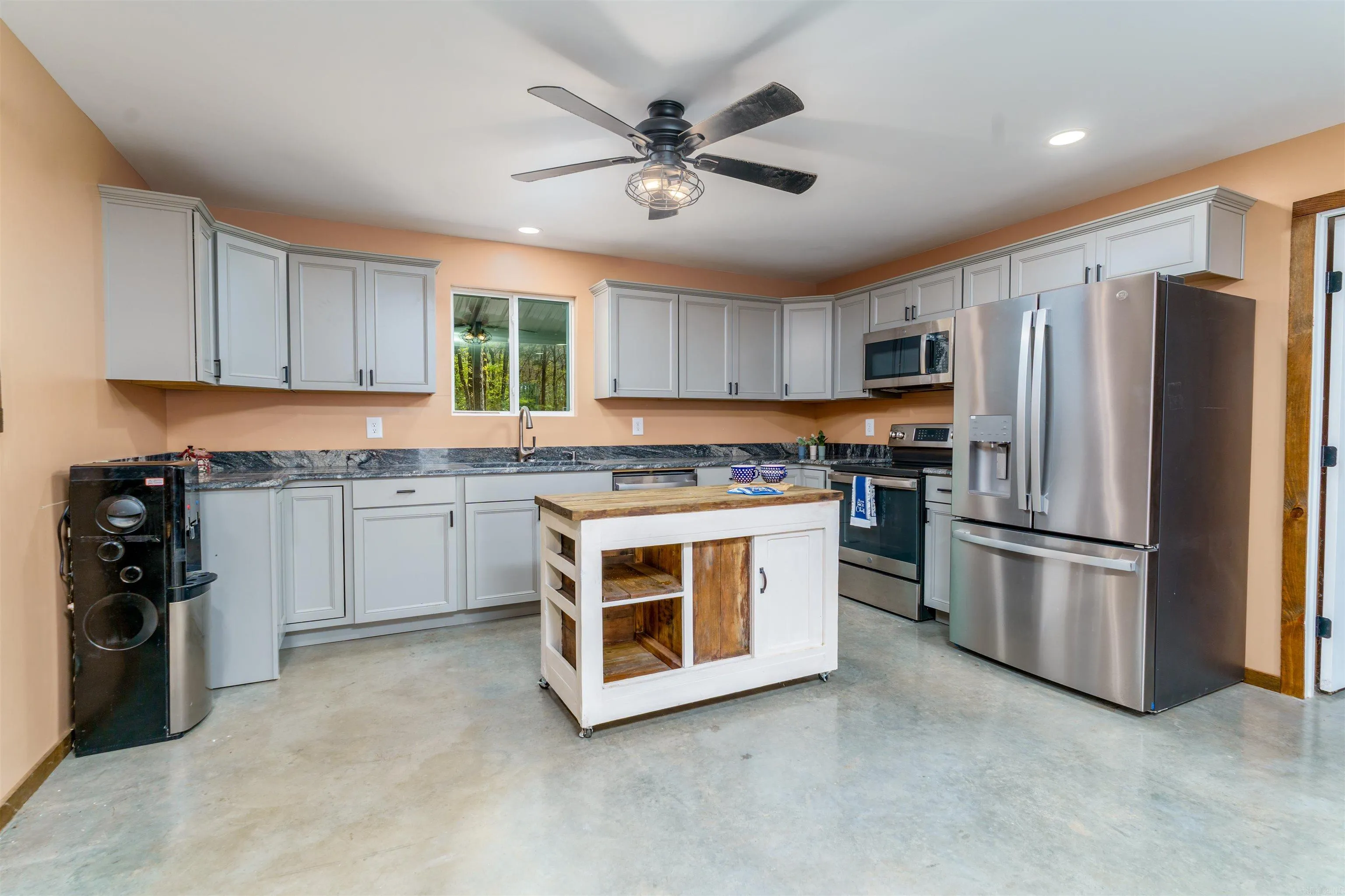 Property at 120  Needham - Image 10