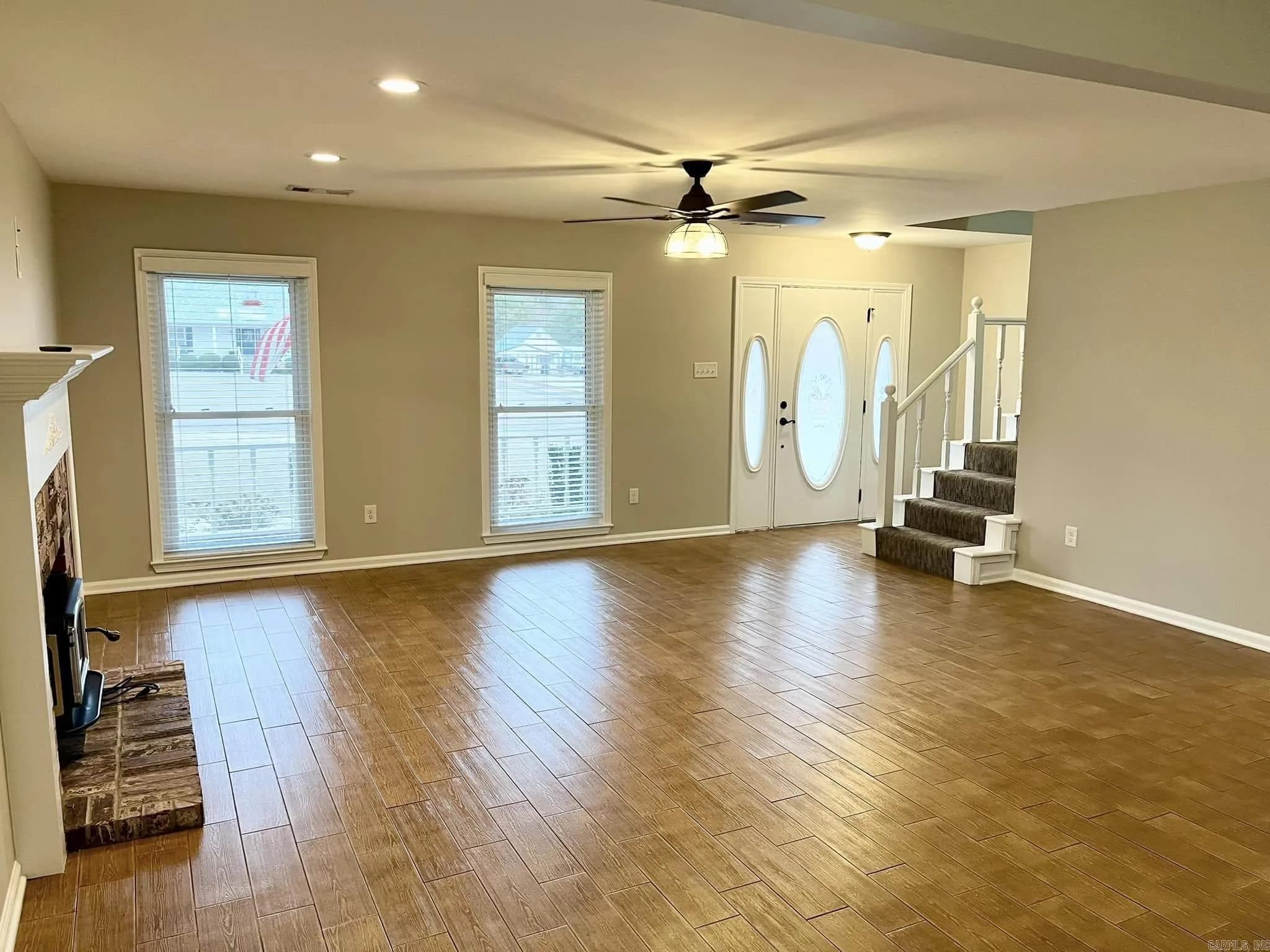 Property at 4 E Forty - Image 3