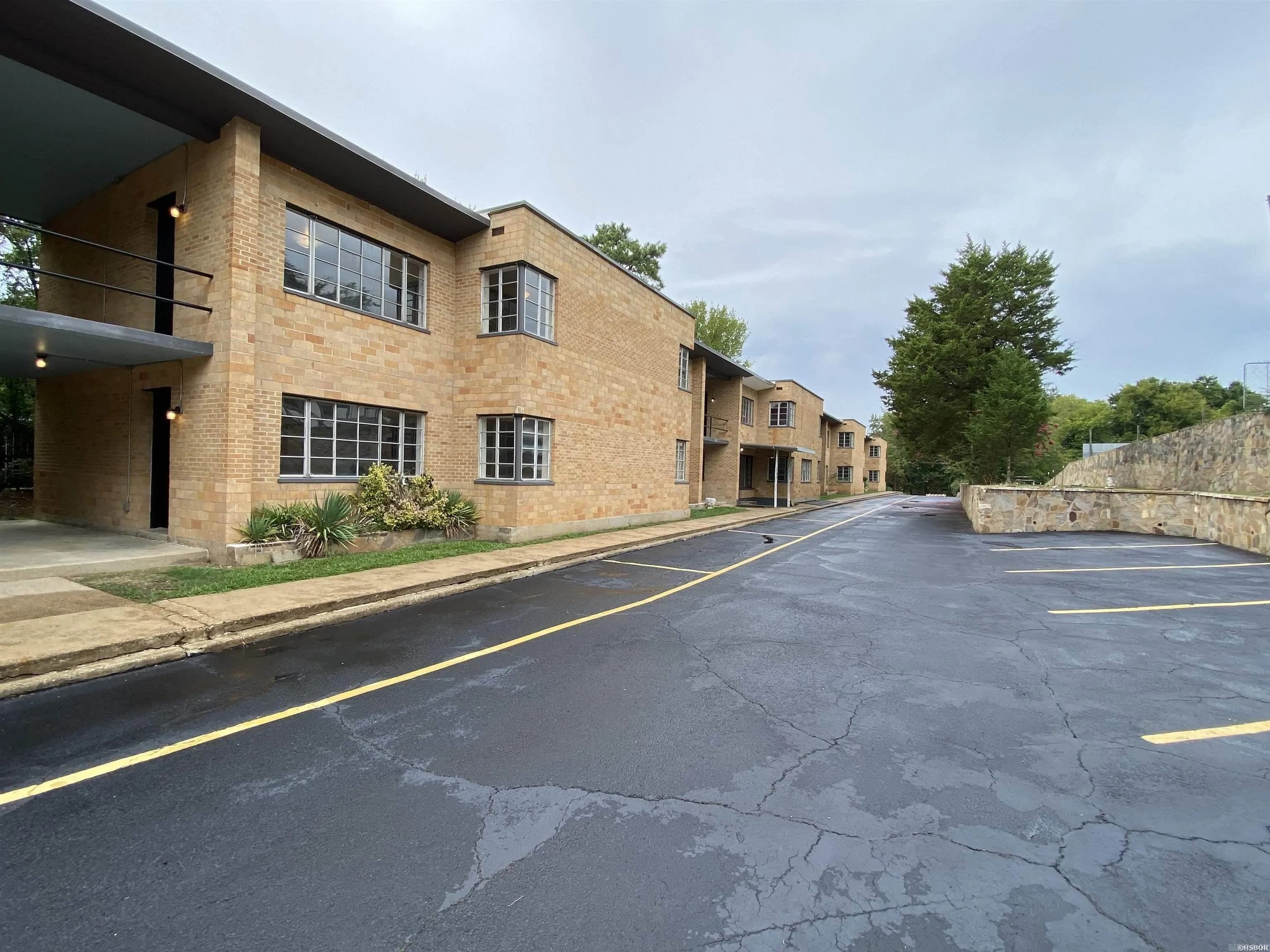 Property at 1007  Park - Image 19