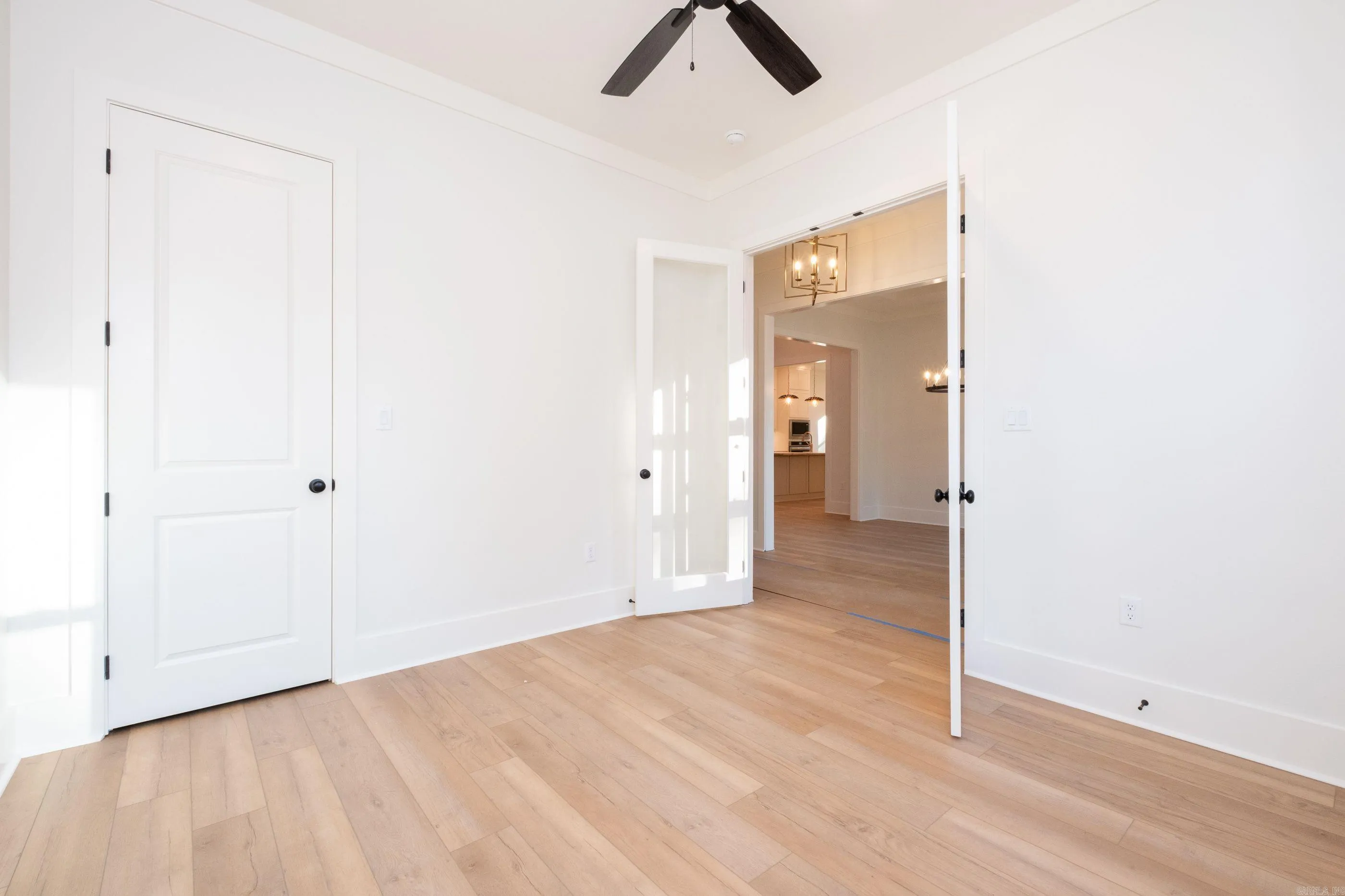 Property at 129  Calion court - Image 34