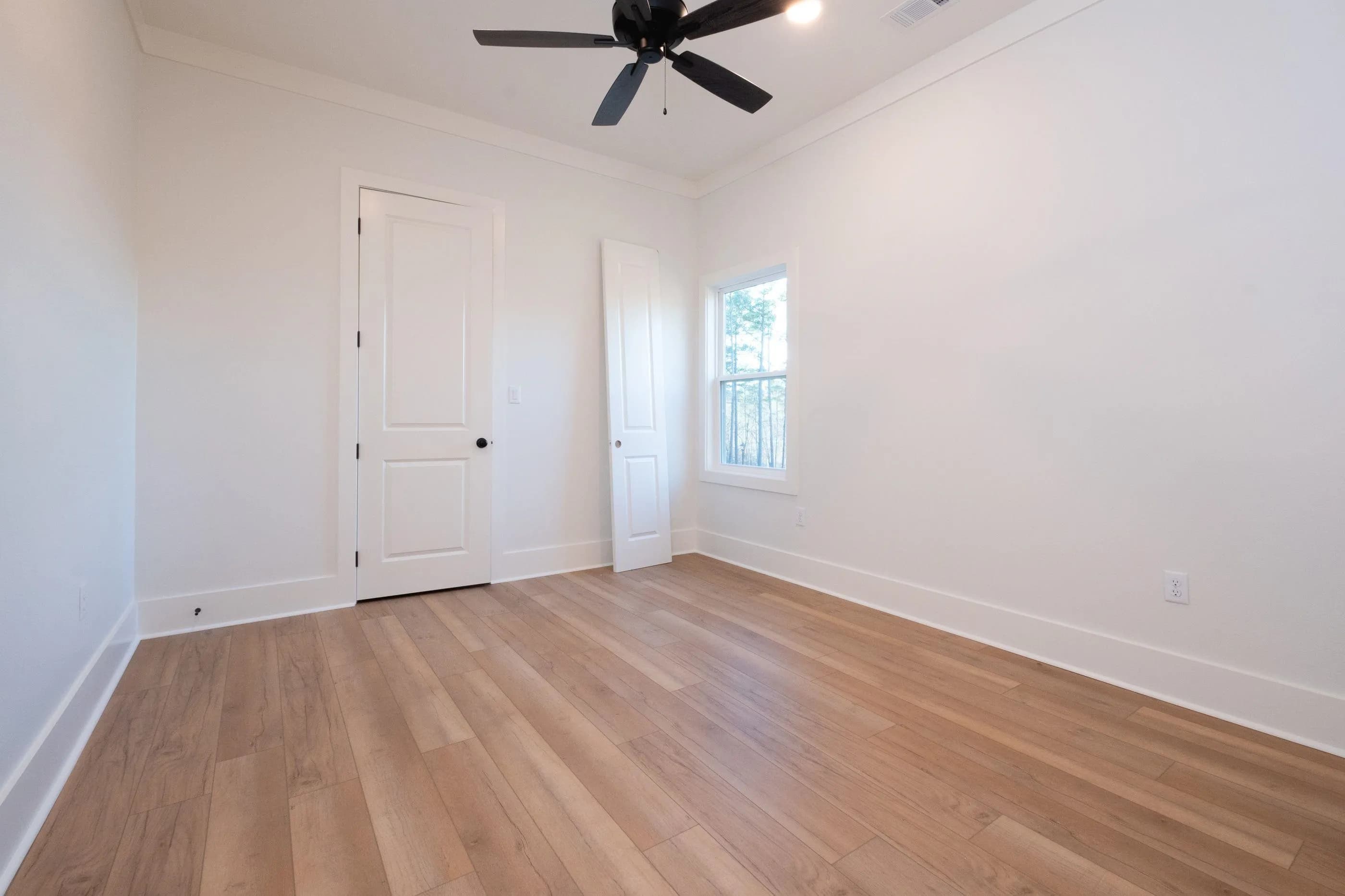 Property at 129  Calion court - Image 31