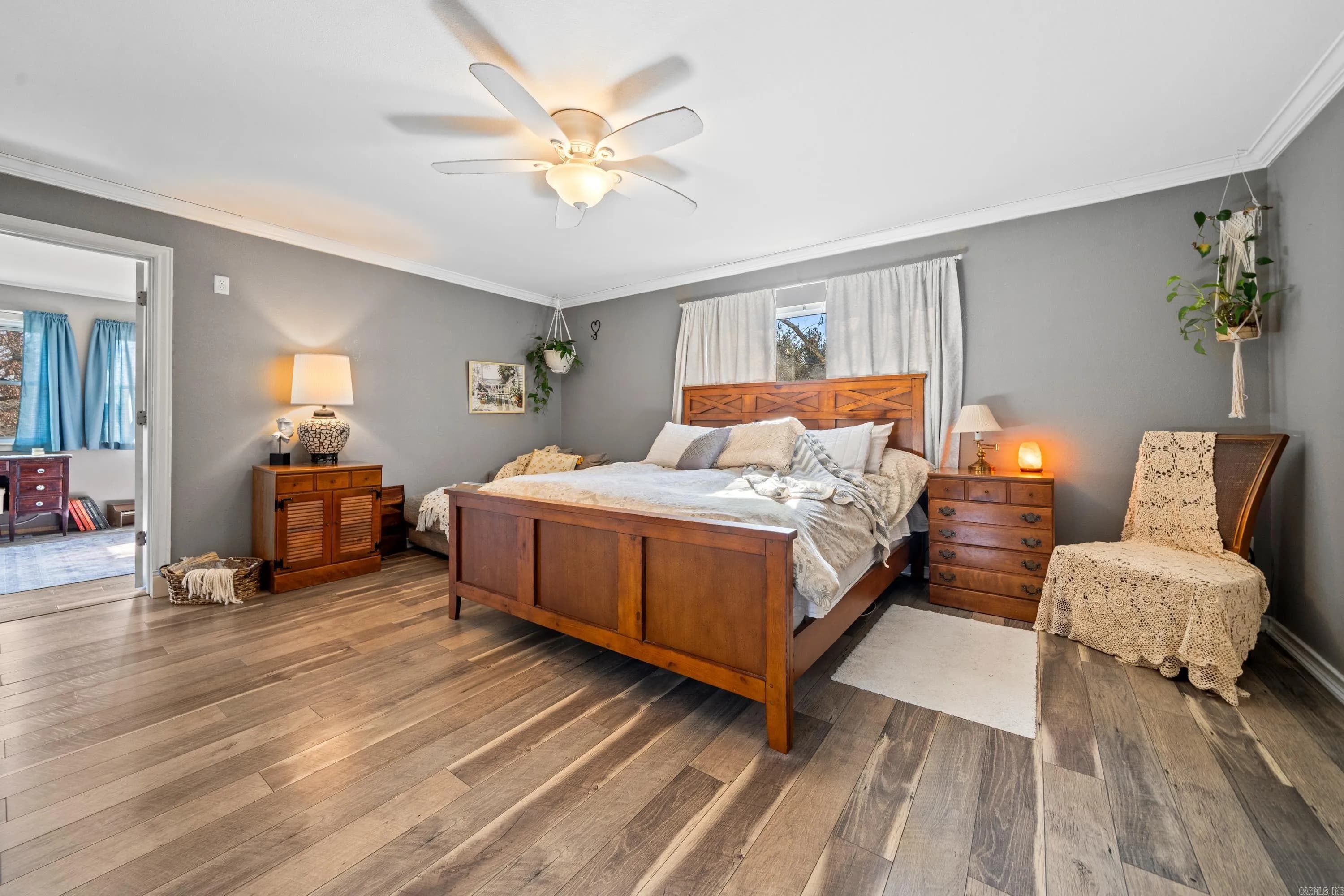 Property at 229  Lansend - Image 20