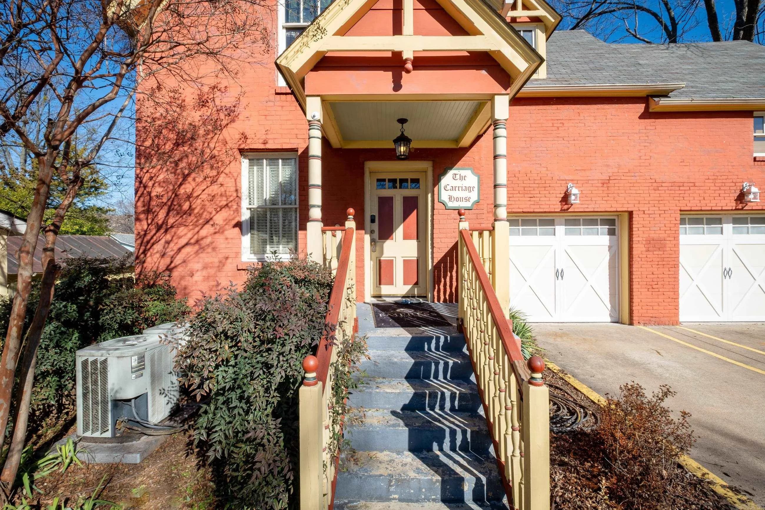 Property at 2120  Louisiana - Image 38