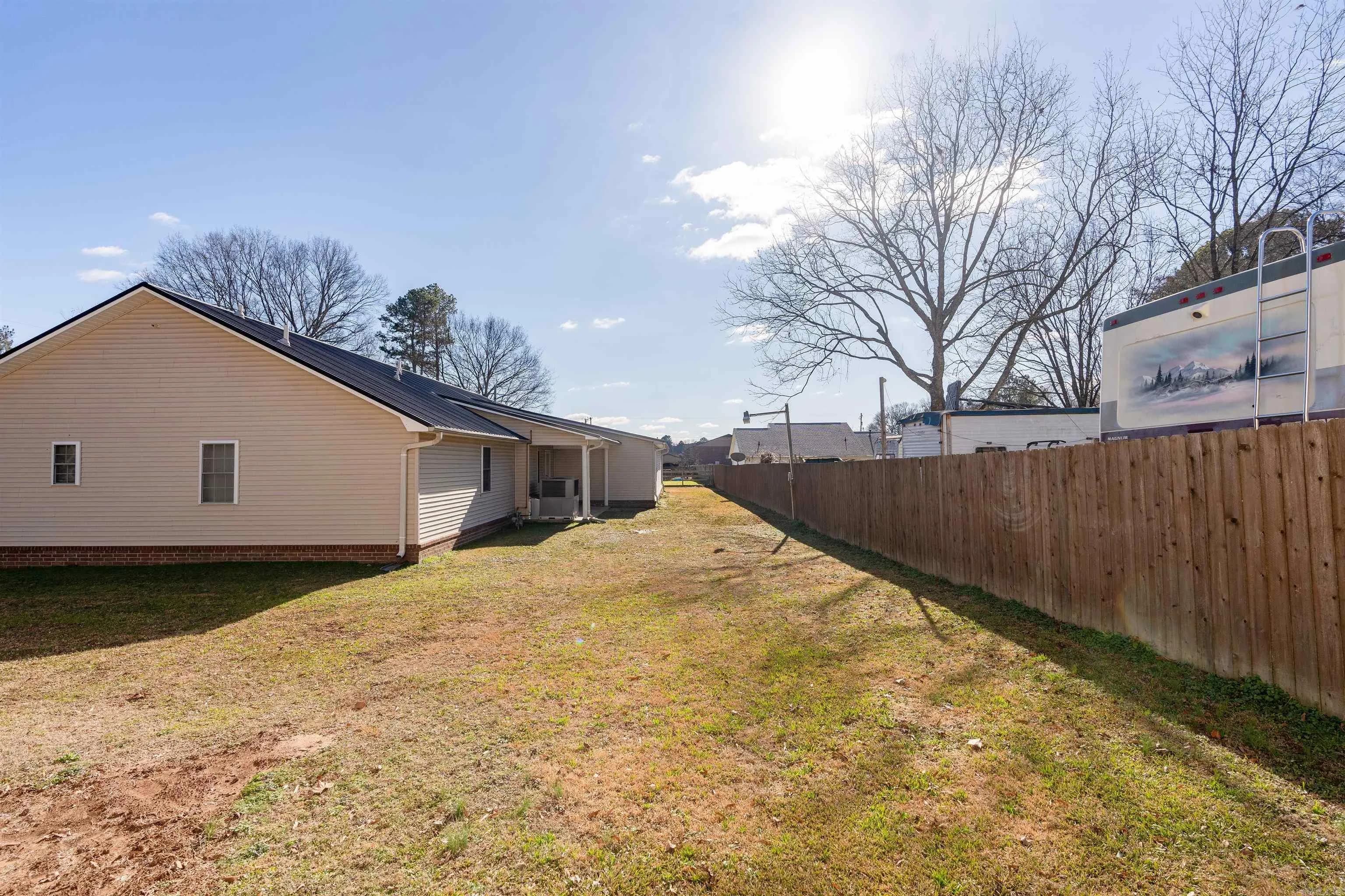Property at 906  Holmes - Image 36