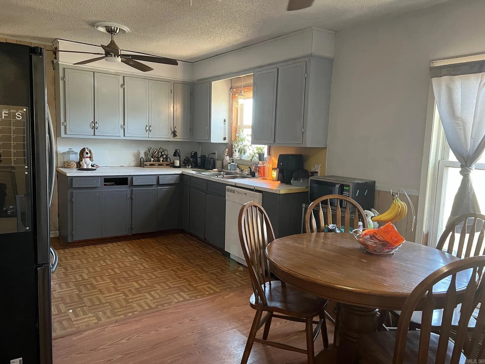 Property at 1920  Robert e lee - Image 6