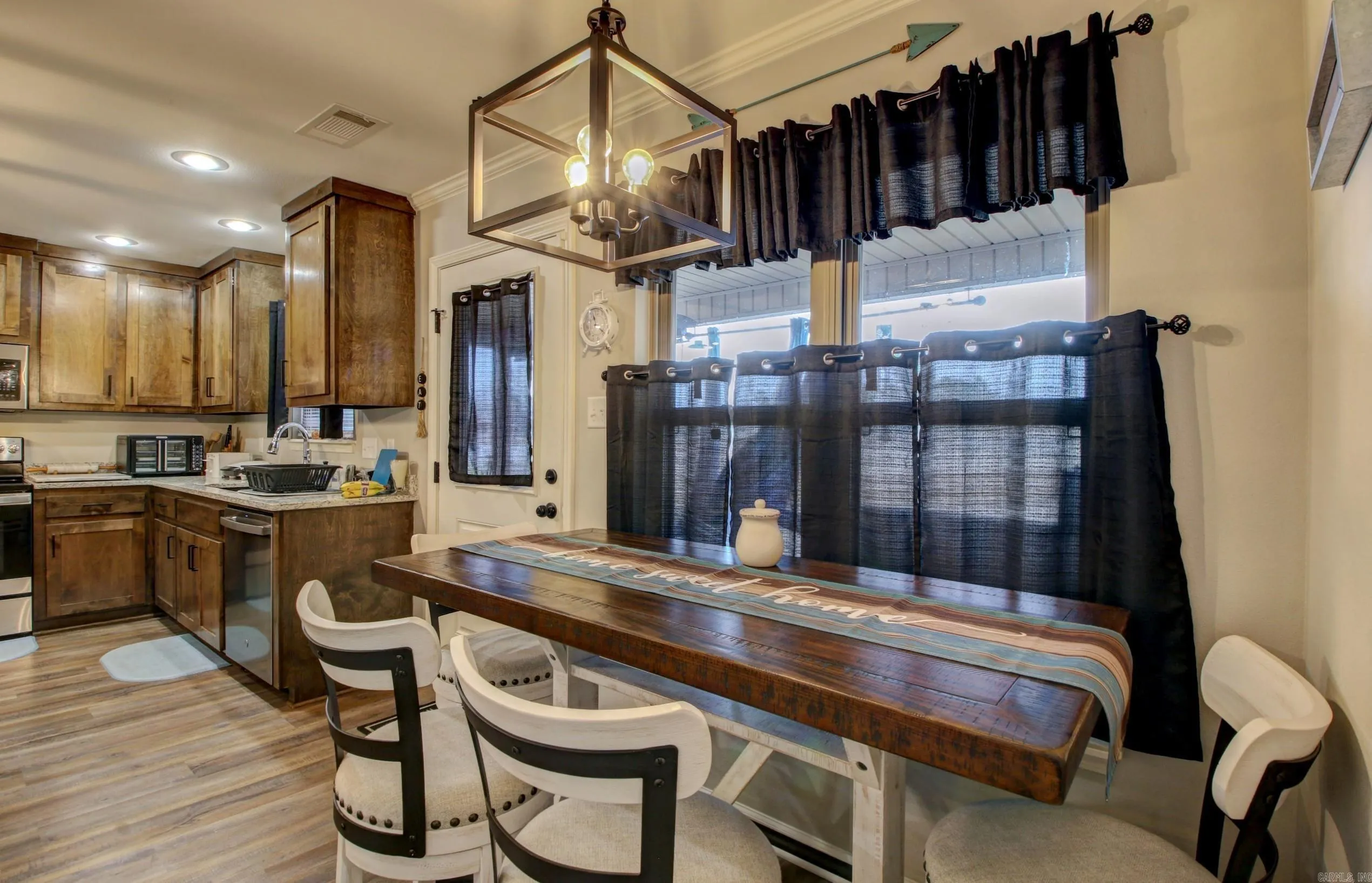 Property at 4613  Springlake cutoff - Image 17