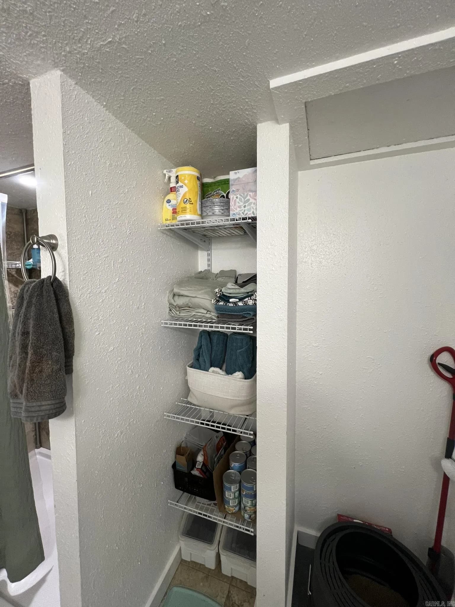 Property at 206 N Adams - Image 12