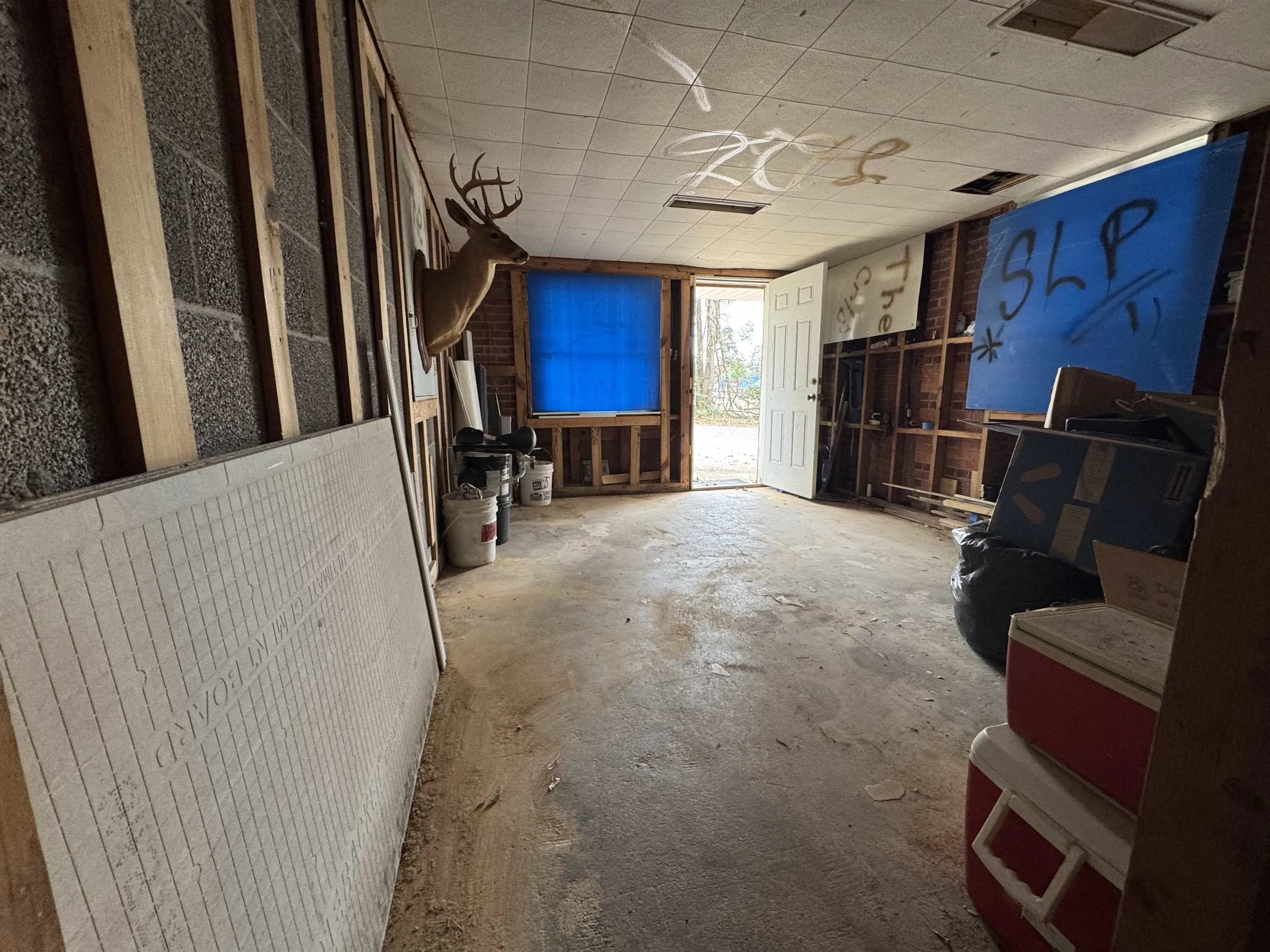 Property at 312 S Bradley - Image 14