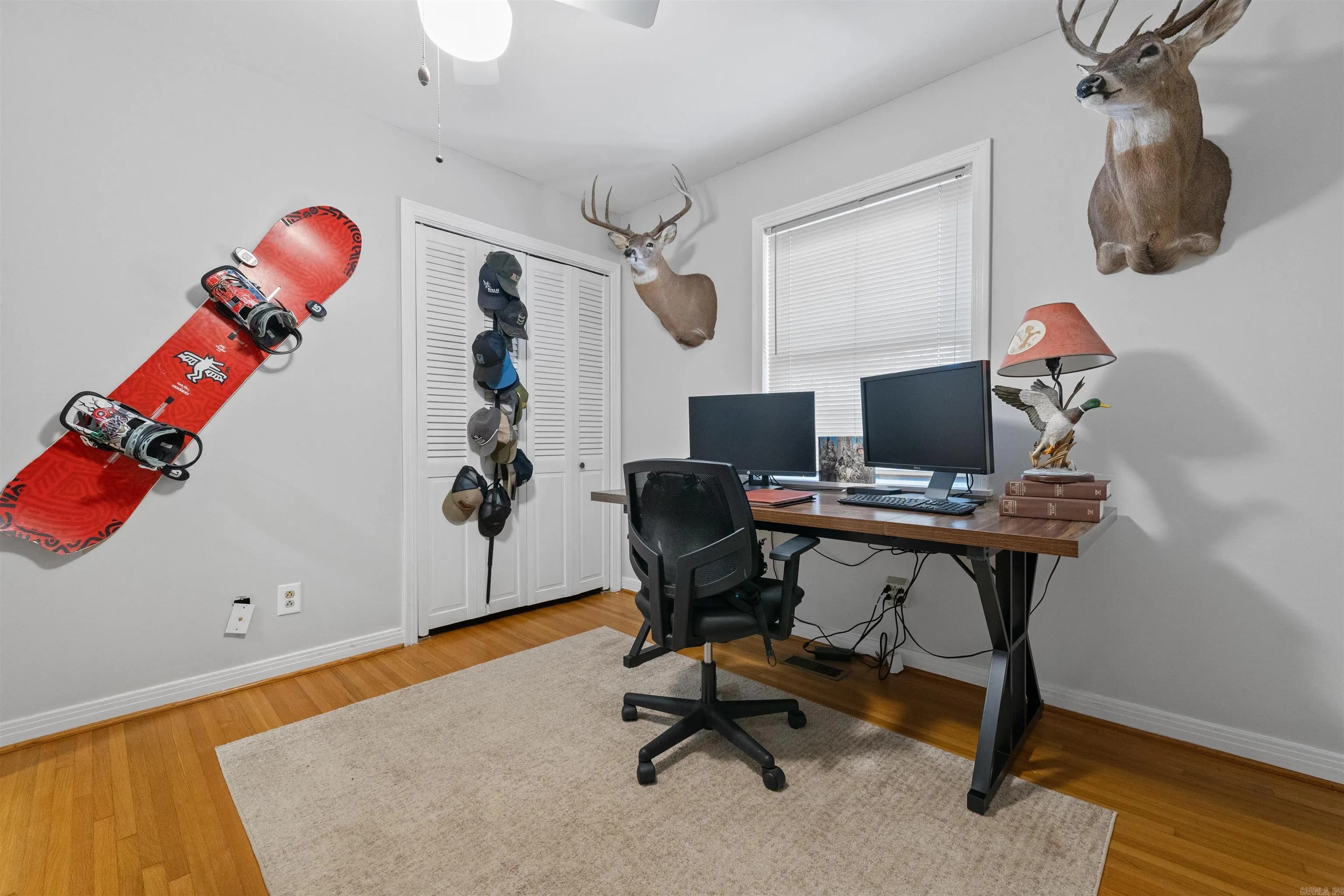 Property at 600  Sherwood - Image 26