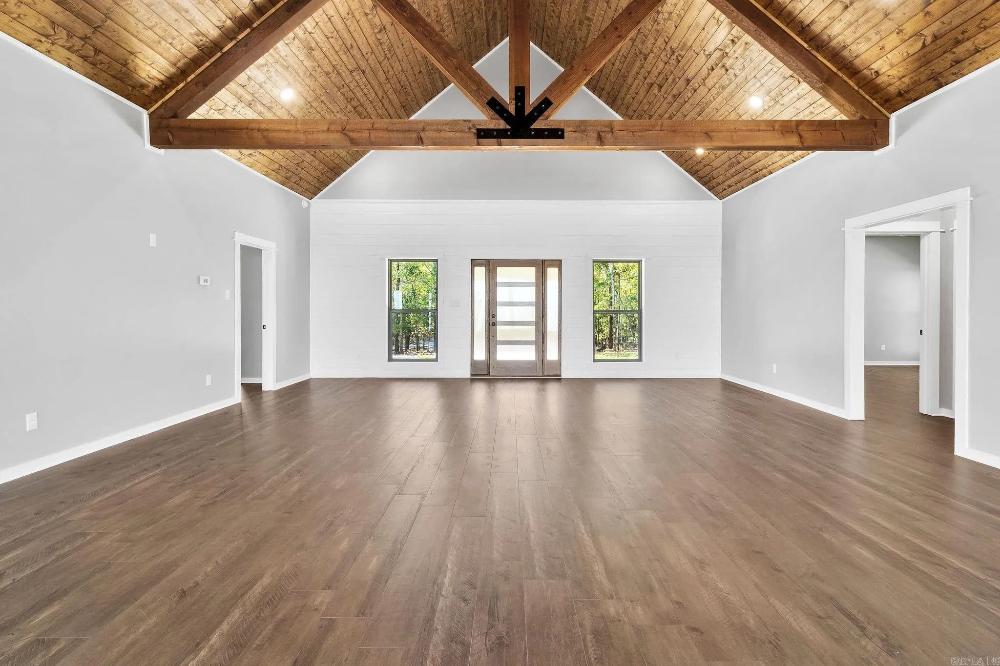 Property at 99  Sawyer road - Image 7