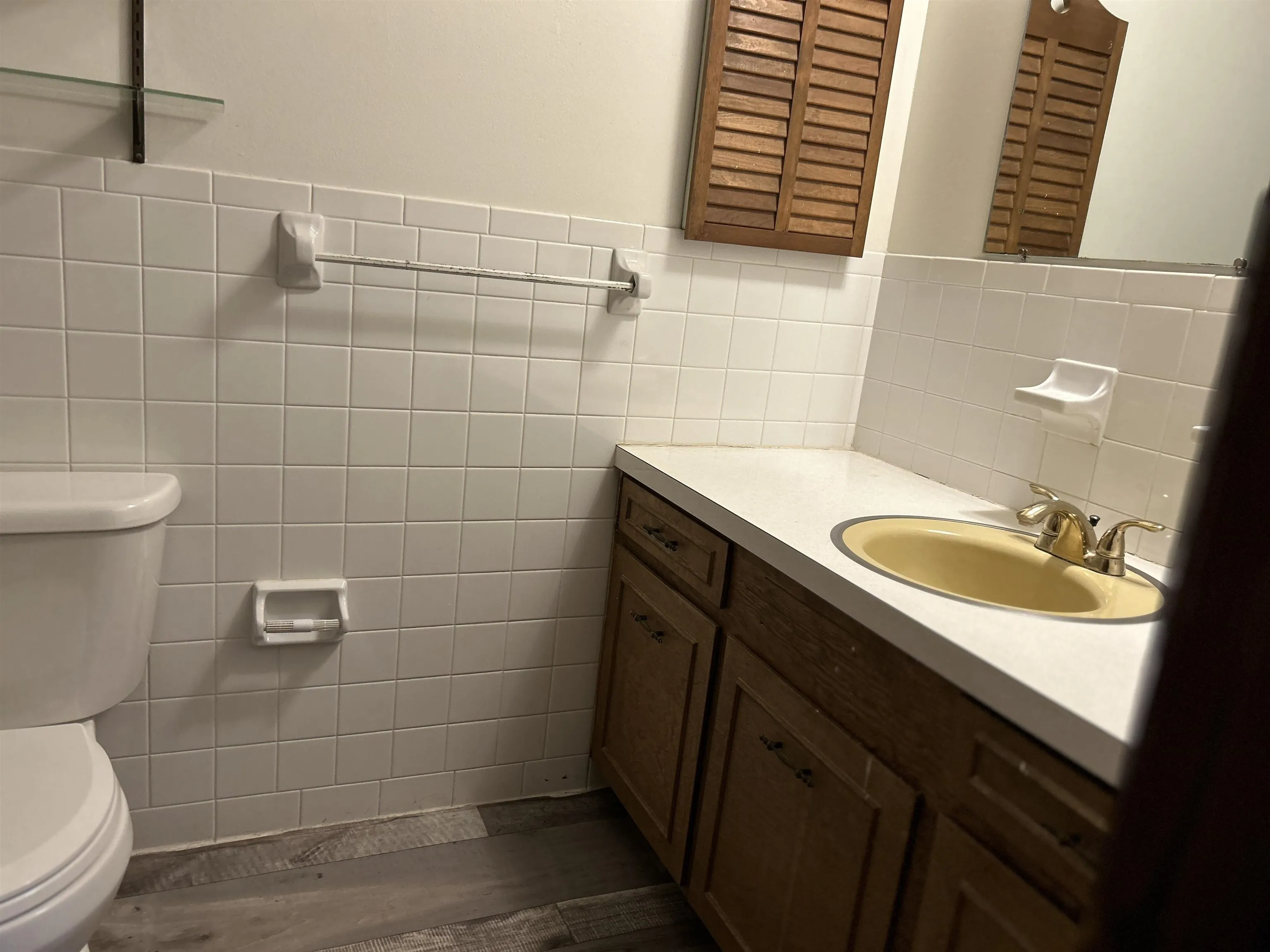 Property at 414  Dove - Image 8
