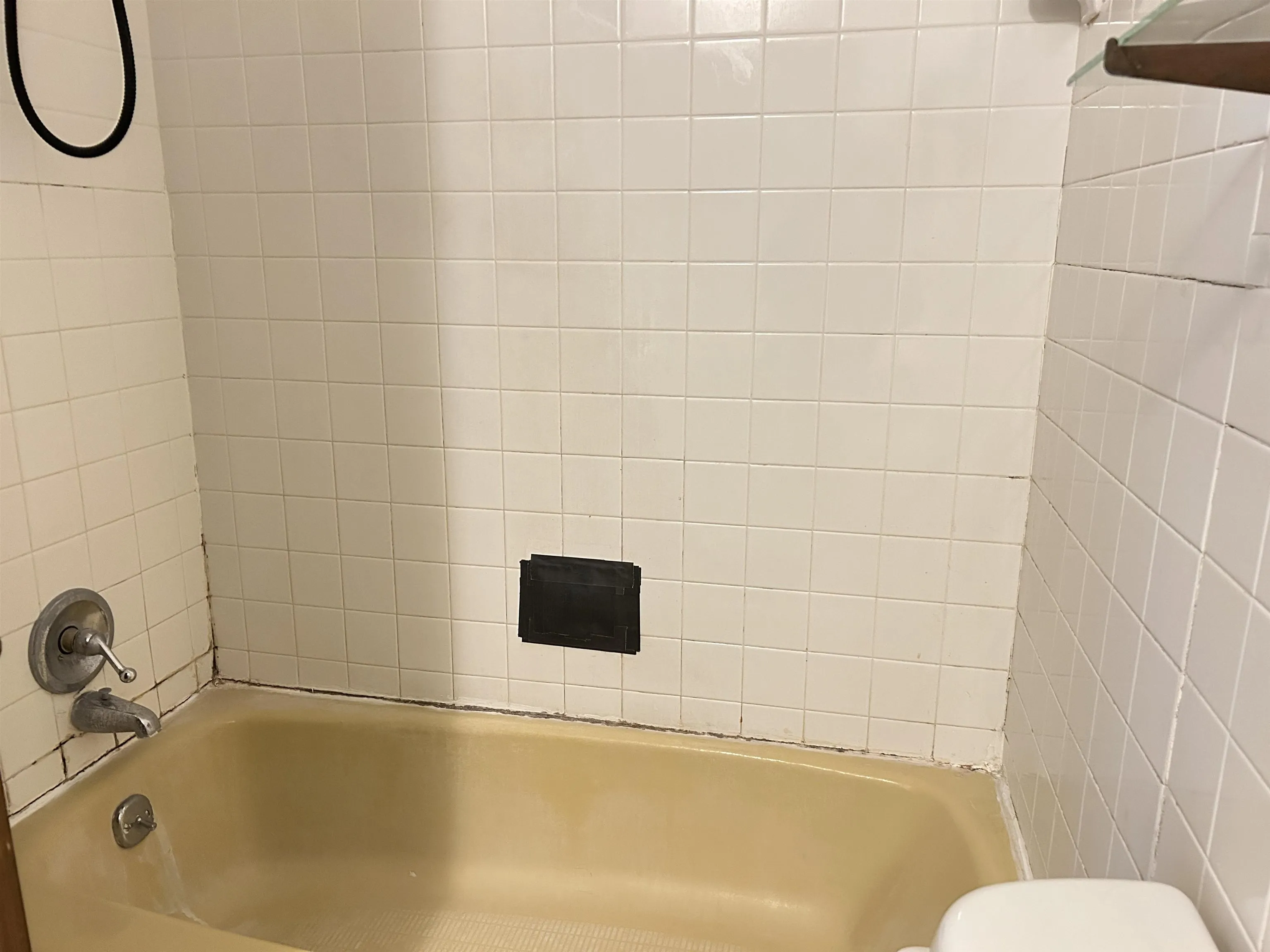 Property at 414  Dove - Image 10