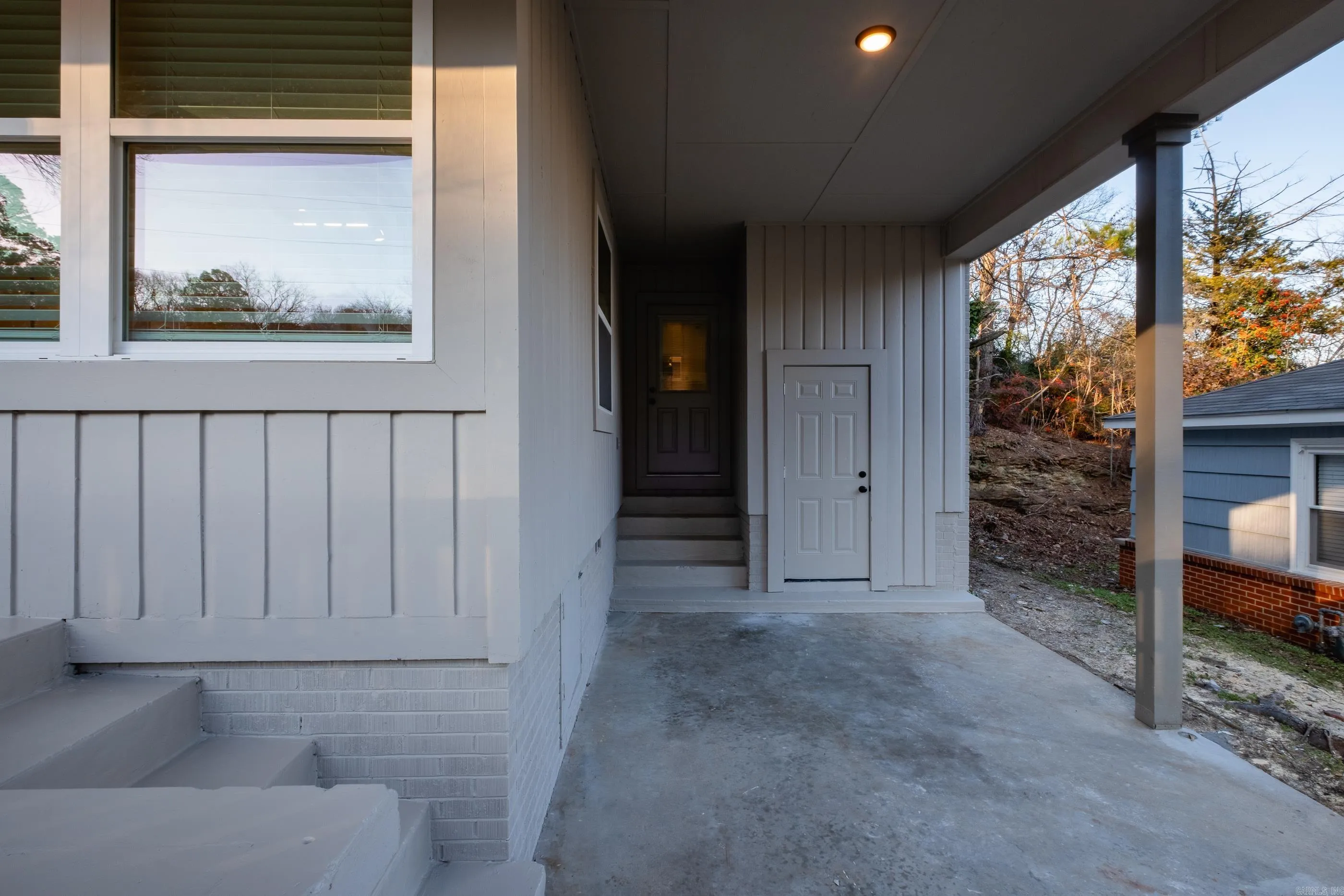 Property at 8  Coolwood - Image 3
