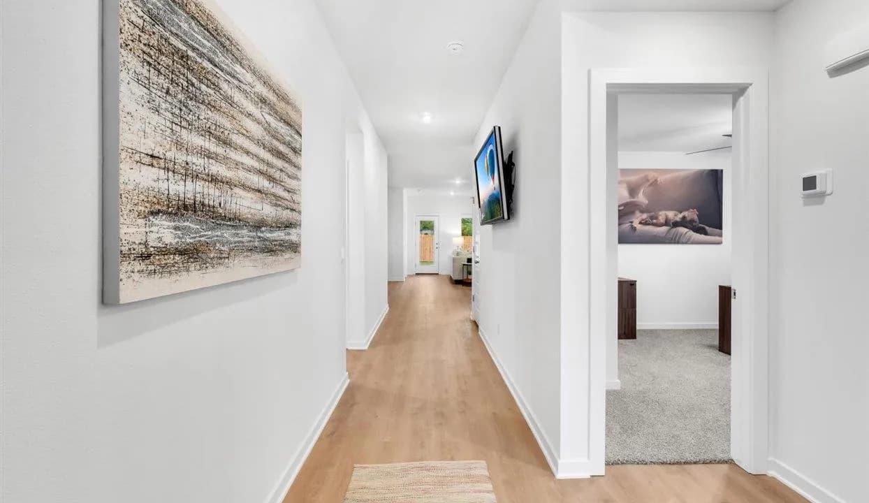 Property at 4356  Sloan - Image 3