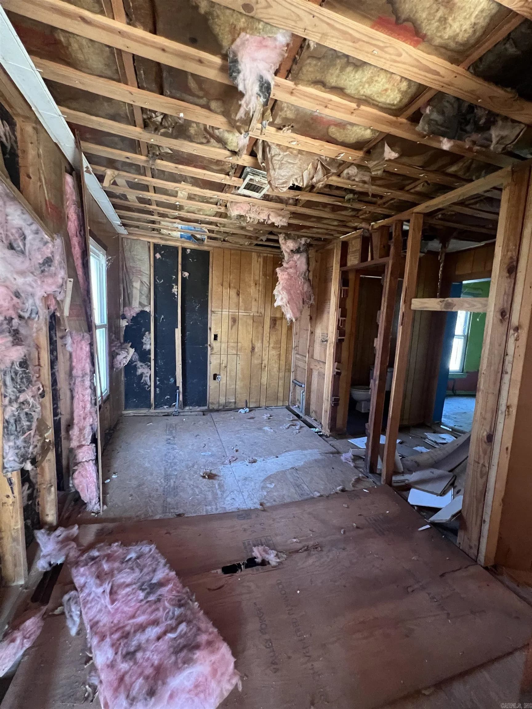Property at 107  Ulysses - Image 3