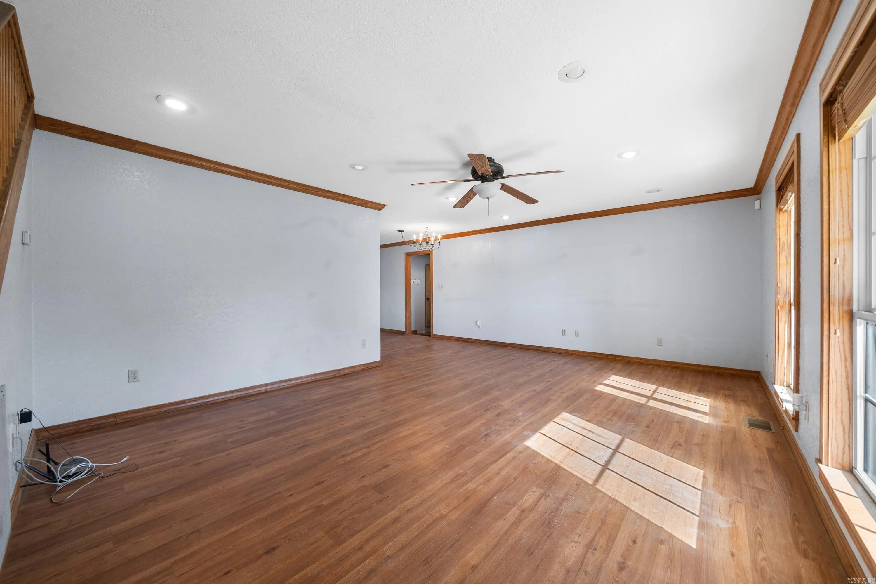 Property at 102  Pine grove - Image 8