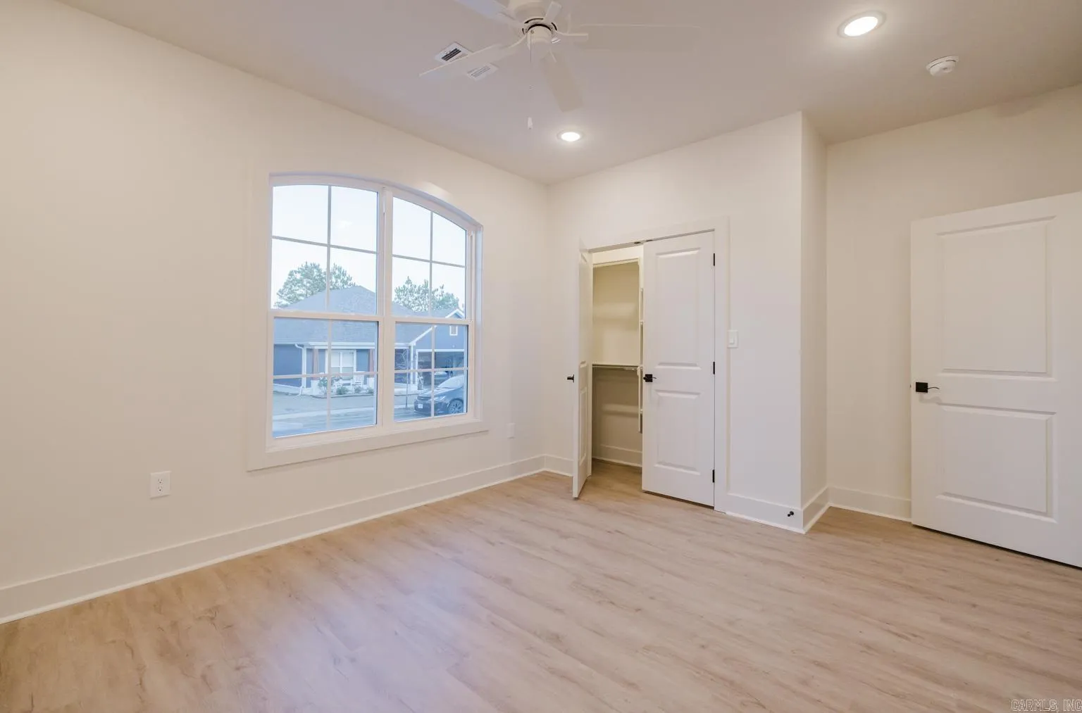 Property at 9  Abbie - Image 31