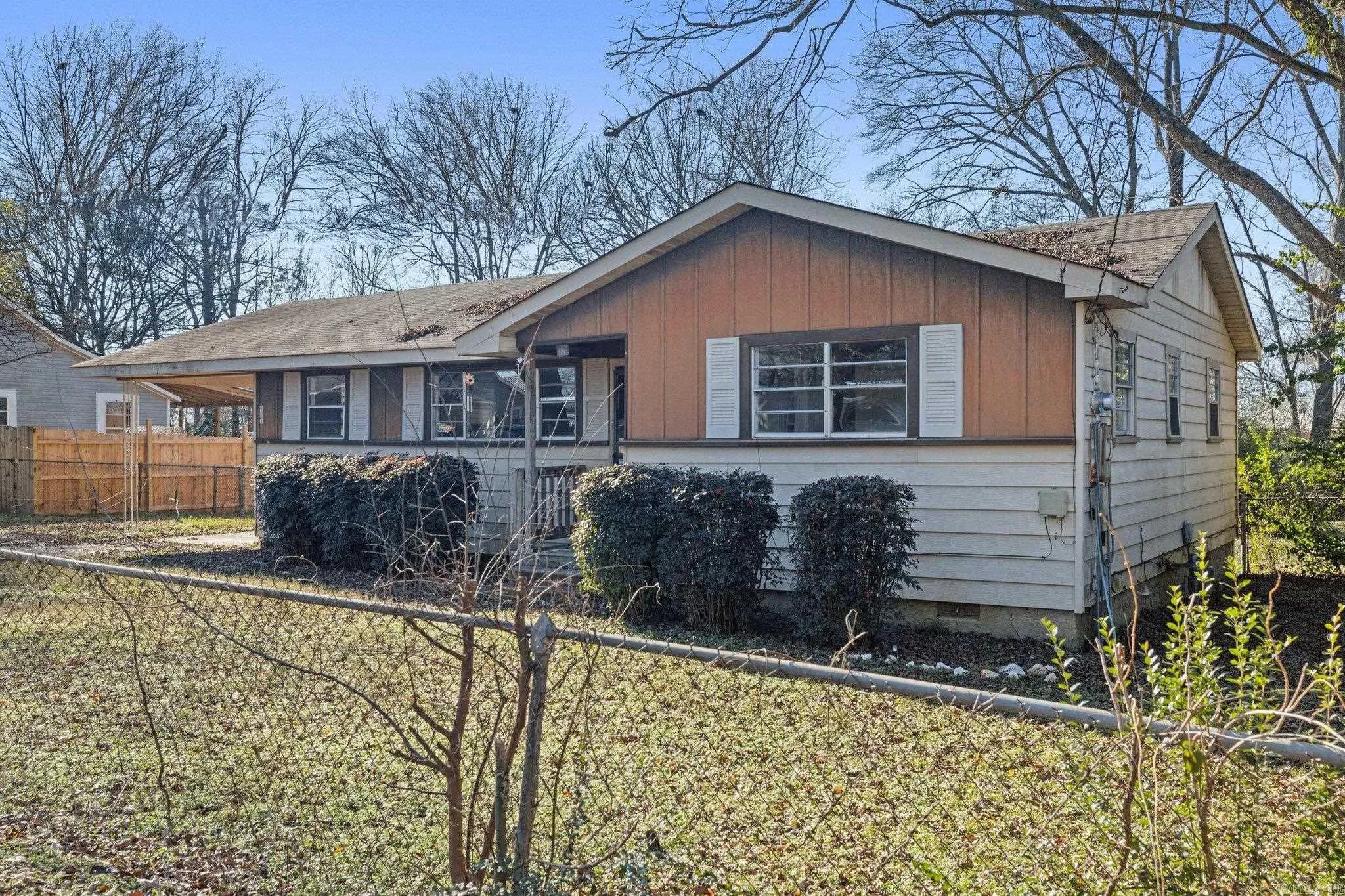 Property at 901  Spangle - Image 2
