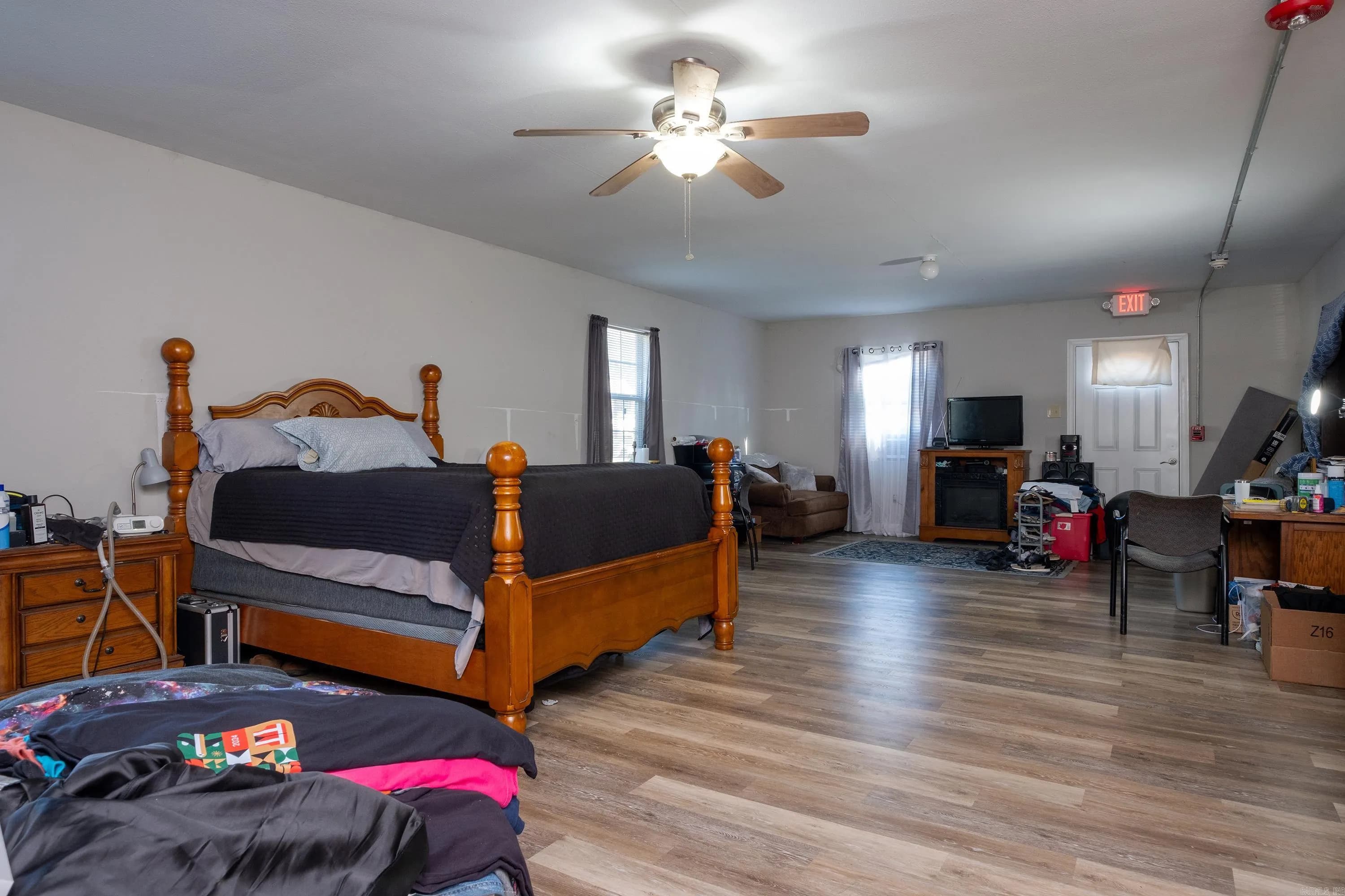 Property at 4  North - Image 22
