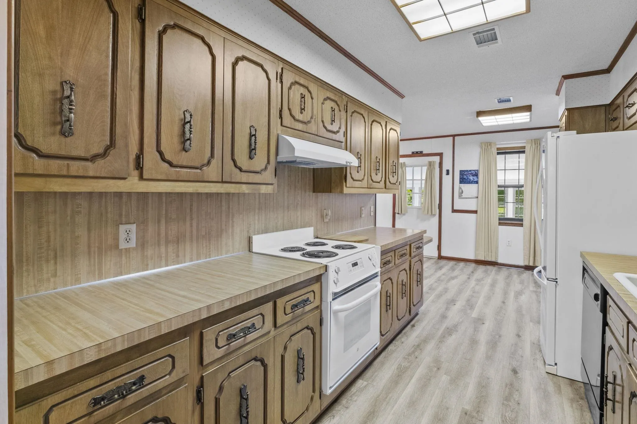 Property at 101  Liles - Image 12