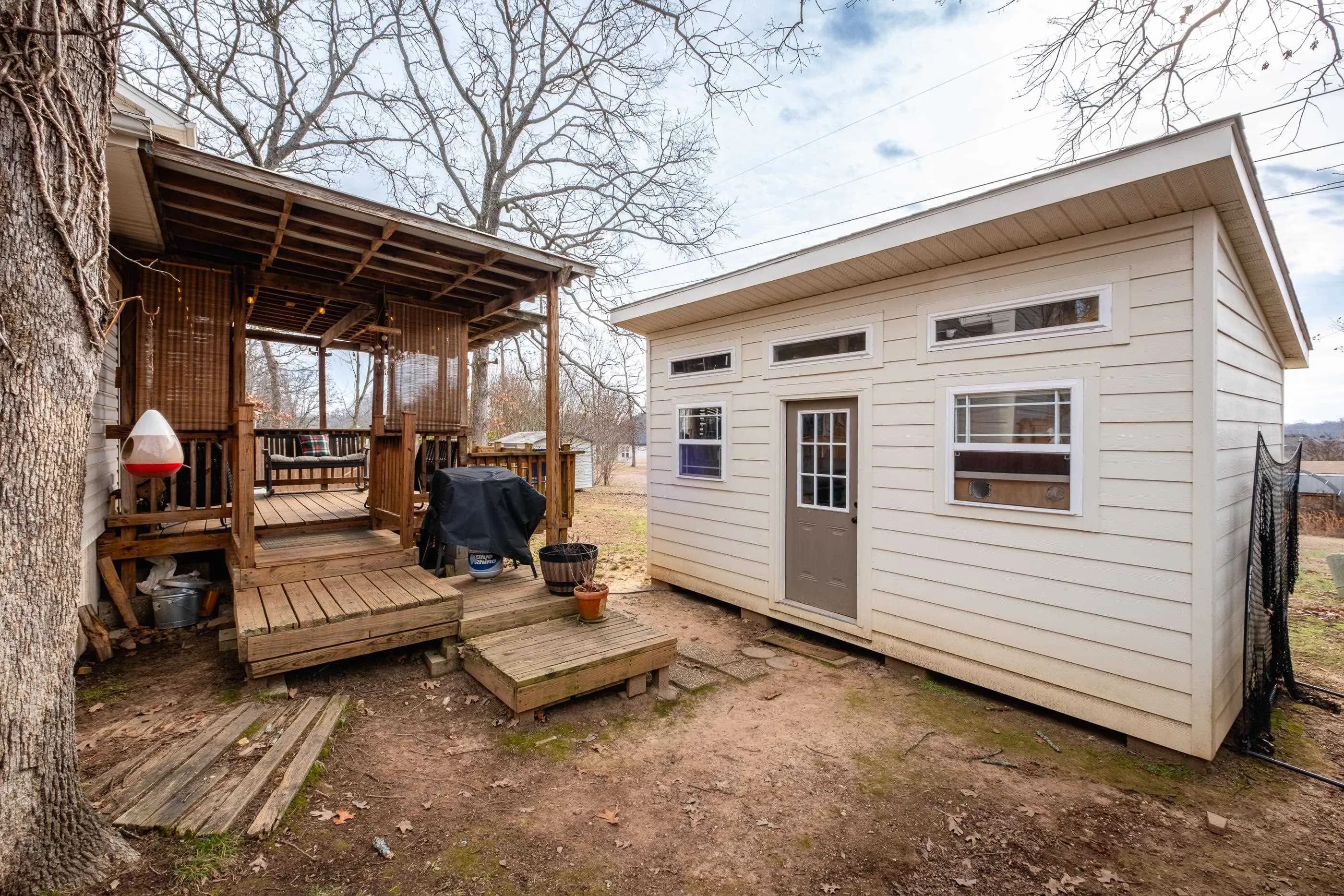 Property at 305  Merganzer drive - Image 47