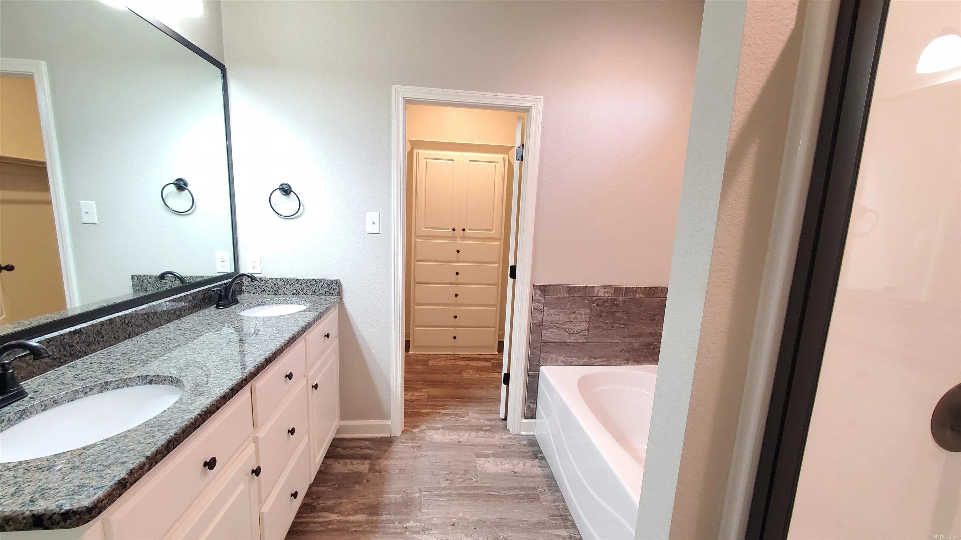 Property at 793  Mango - Image 18