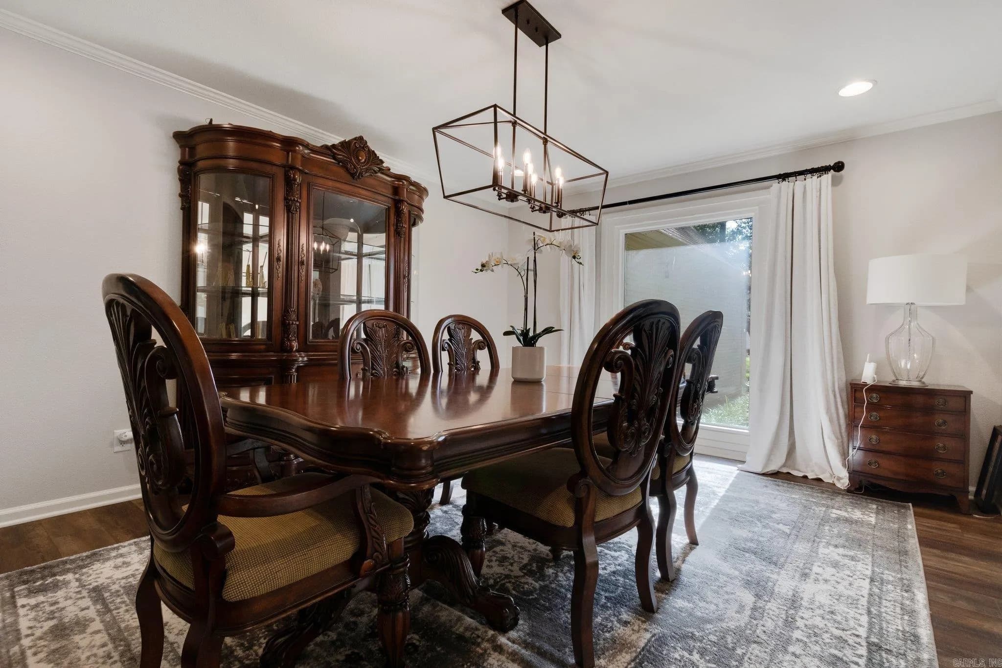 Property at 9  Idylwood - Image 7