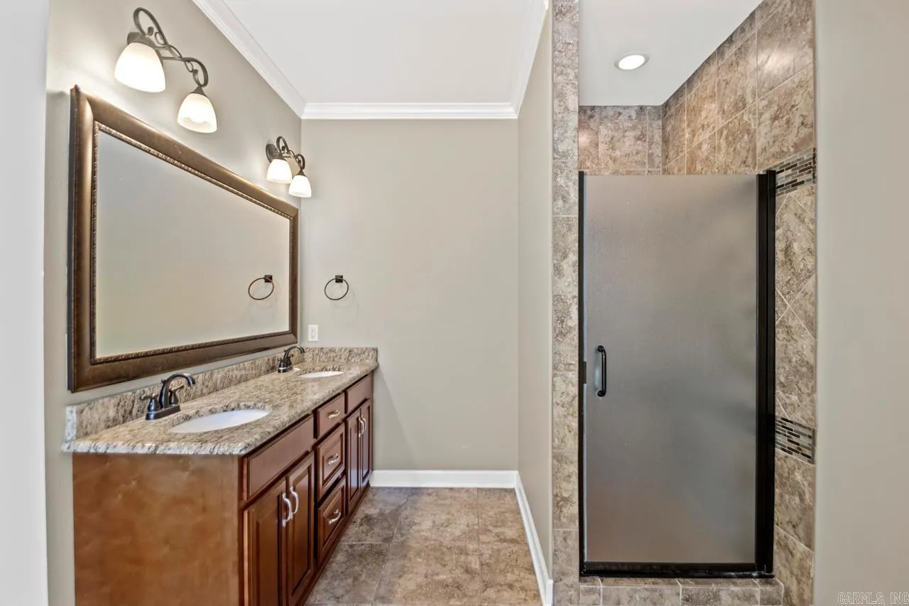 Property at 10517 W Sardis - Image 32