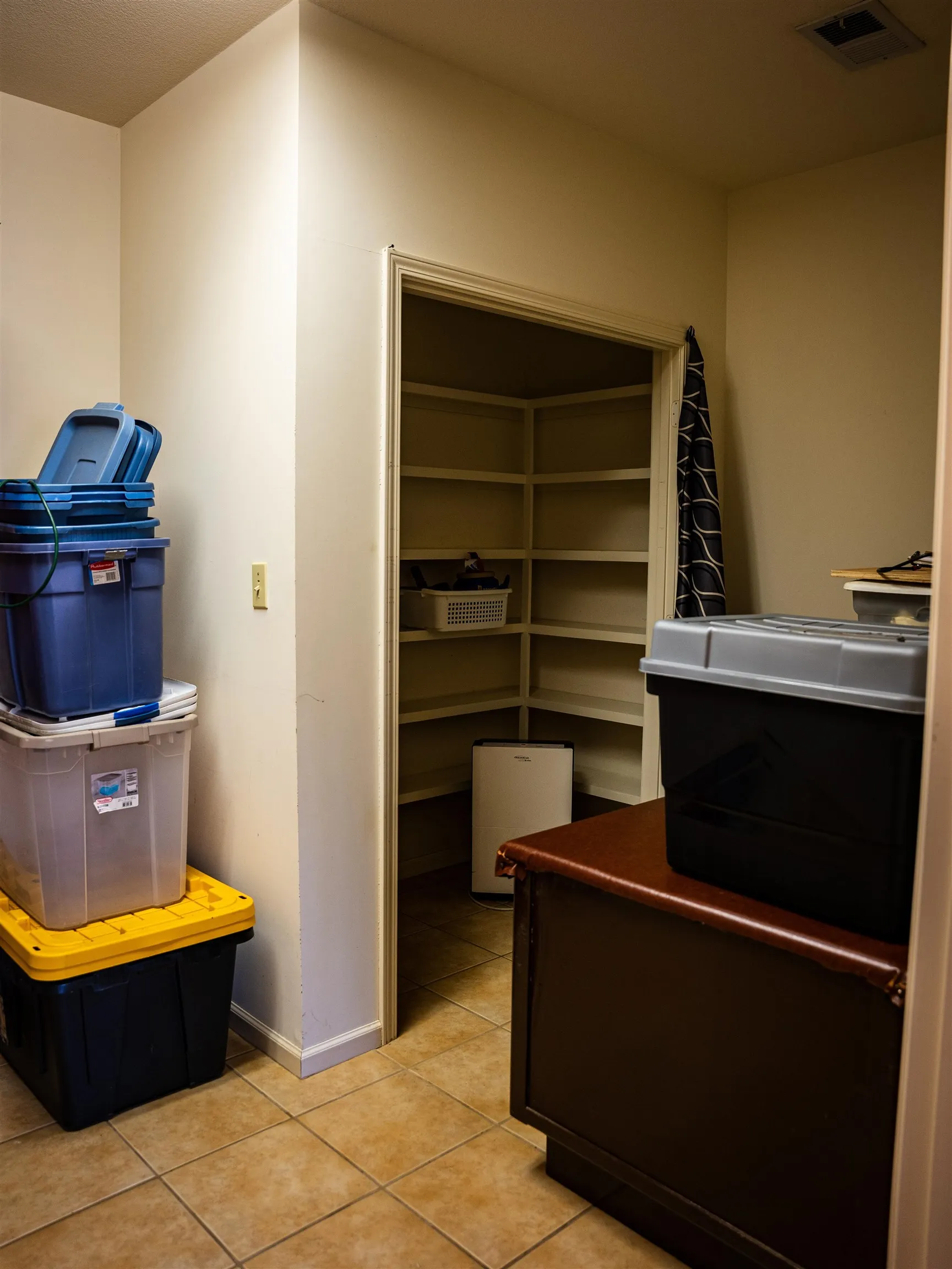 Property at 31  Cr 424 - Image 50