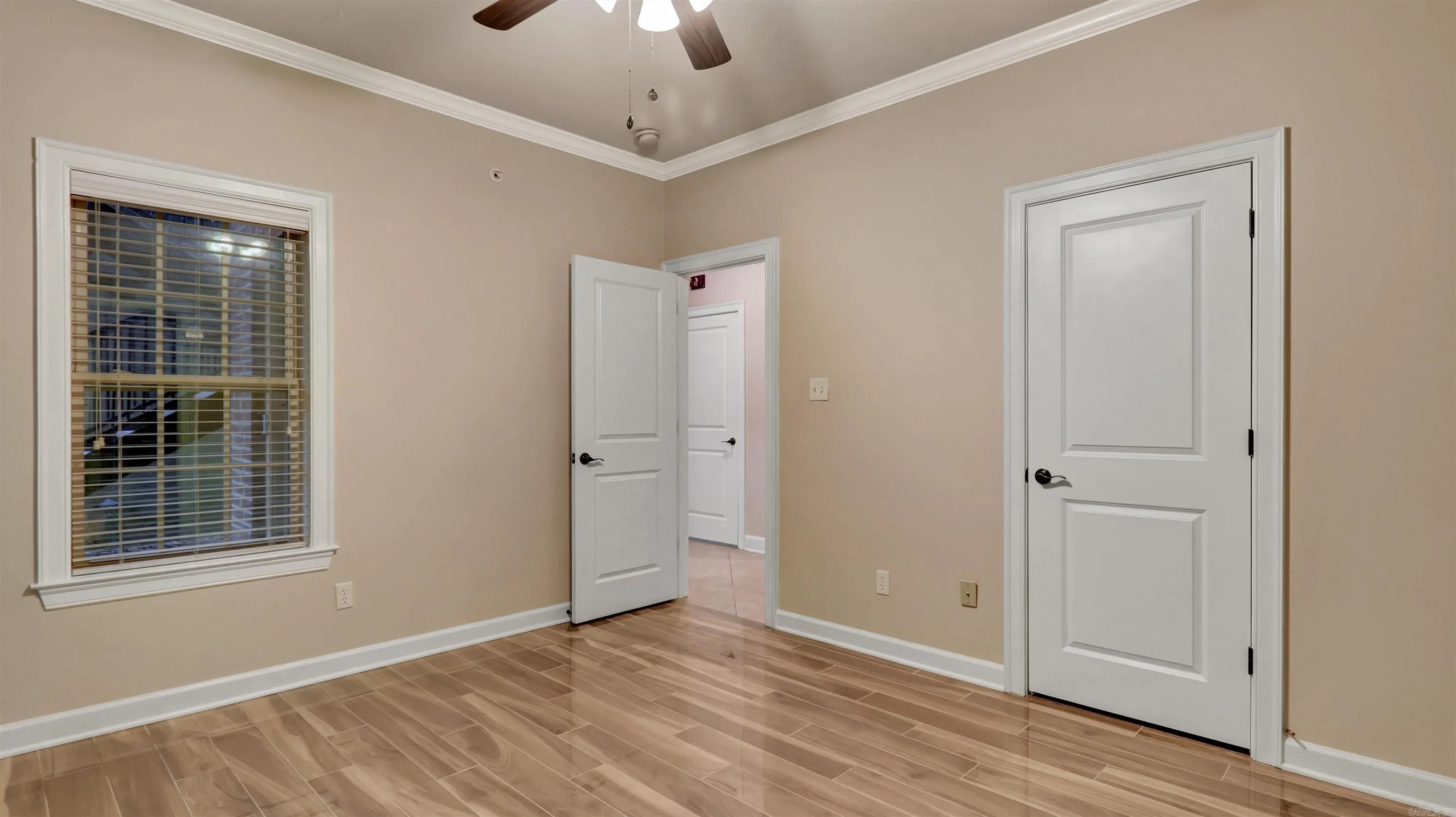 Property at 503  Lakeland, B2 - Image 17