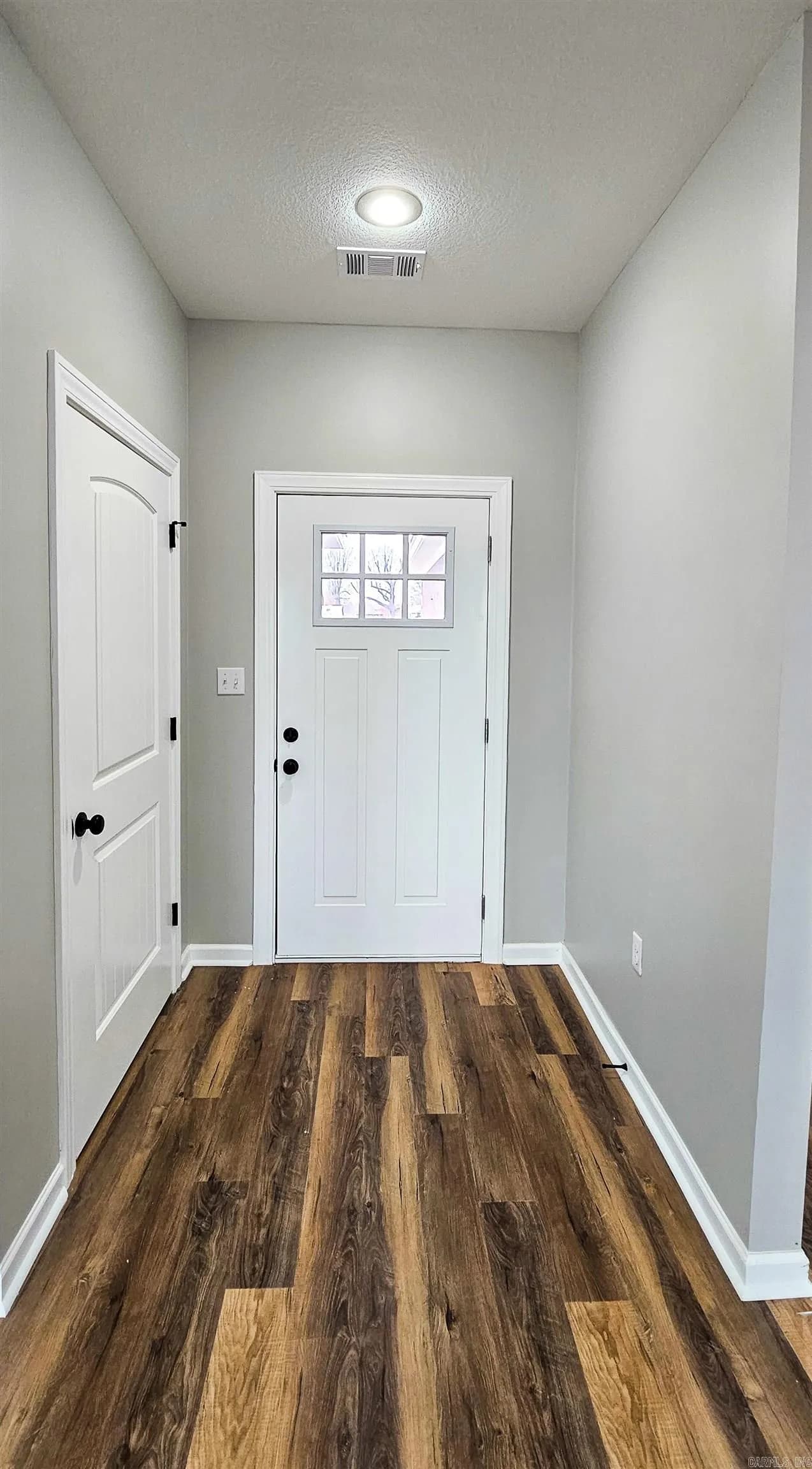 Property at 102  Clearwater - Image 2