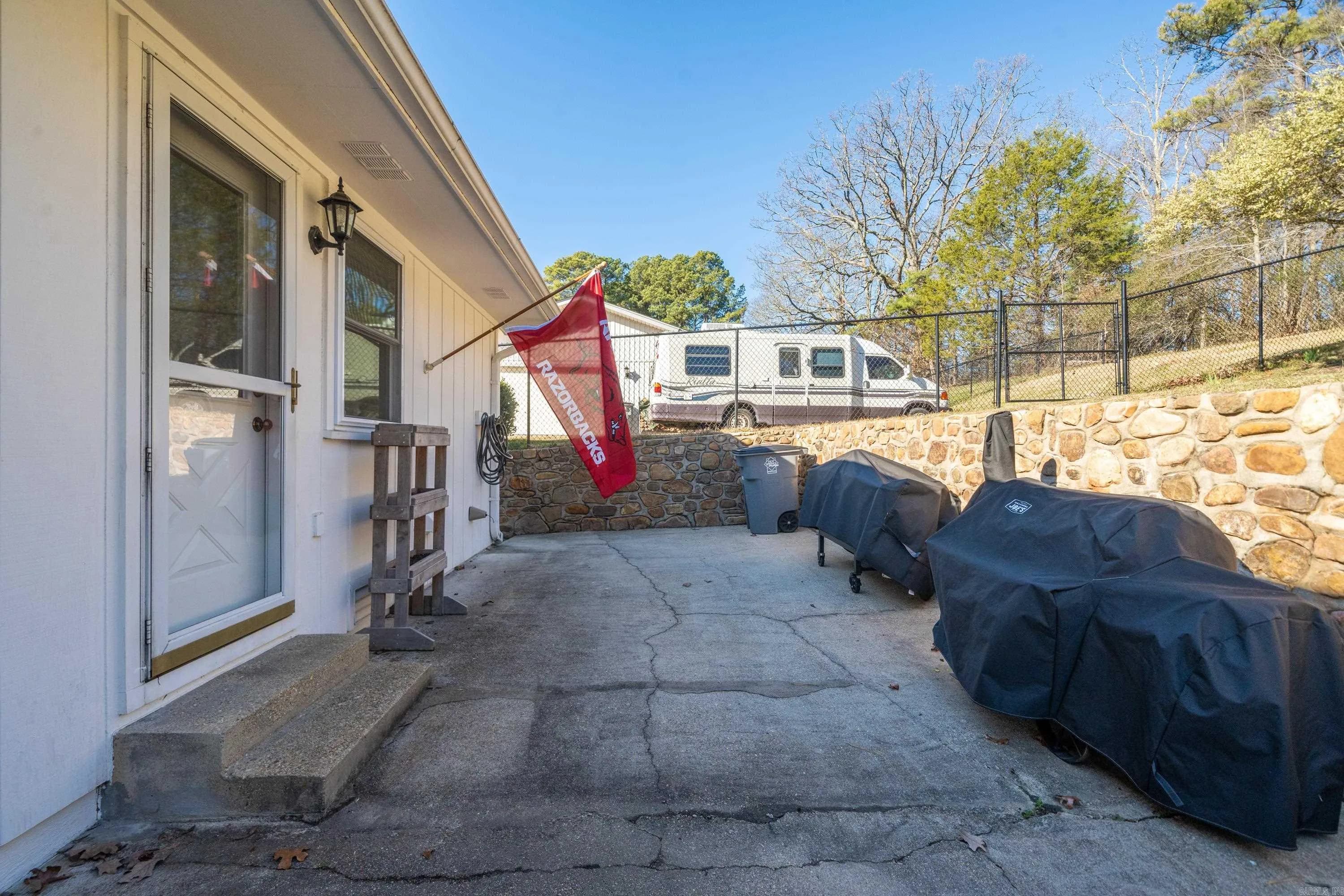 Property at 208  Alta vista - Image 42