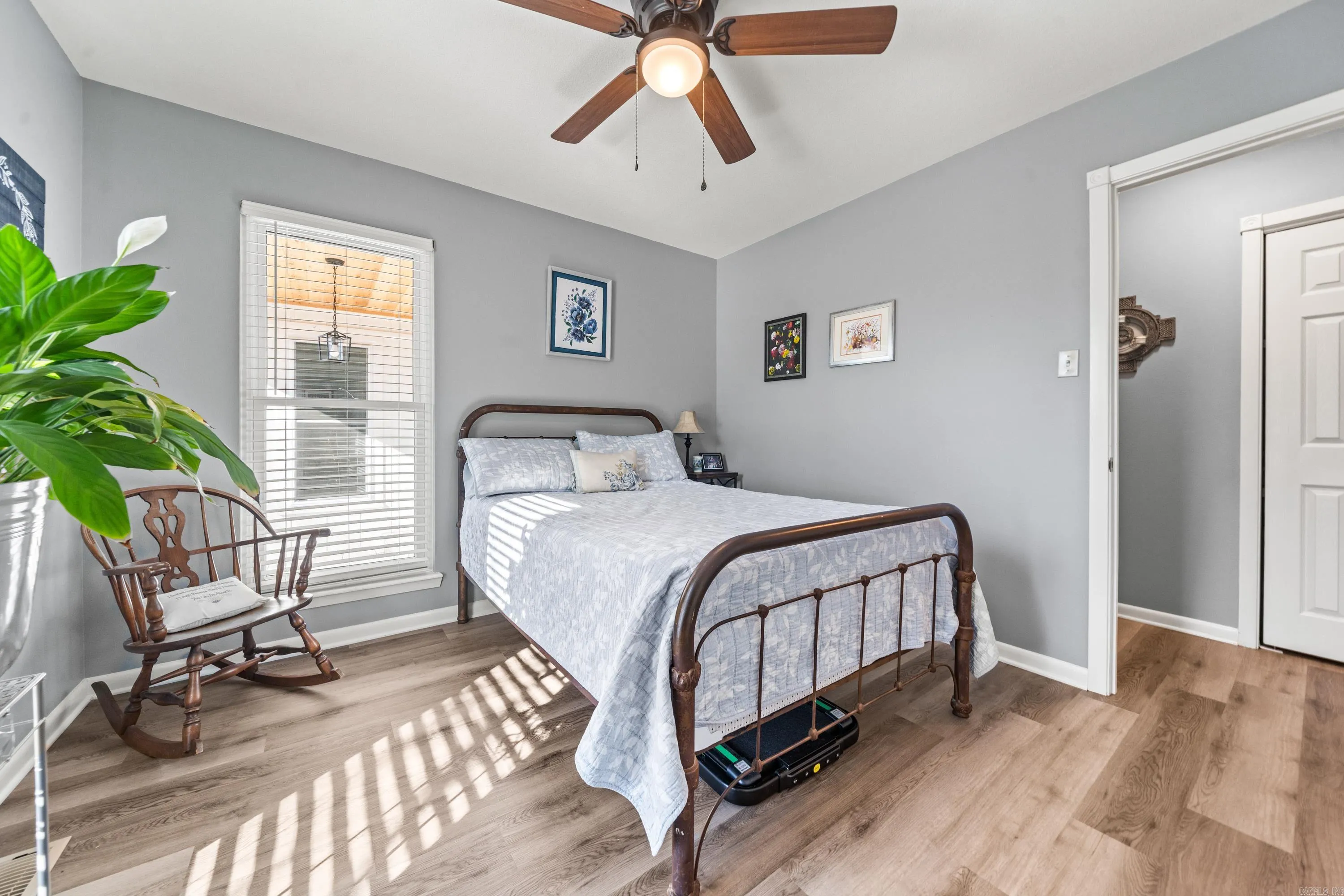 Property at 208  Alta vista - Image 32