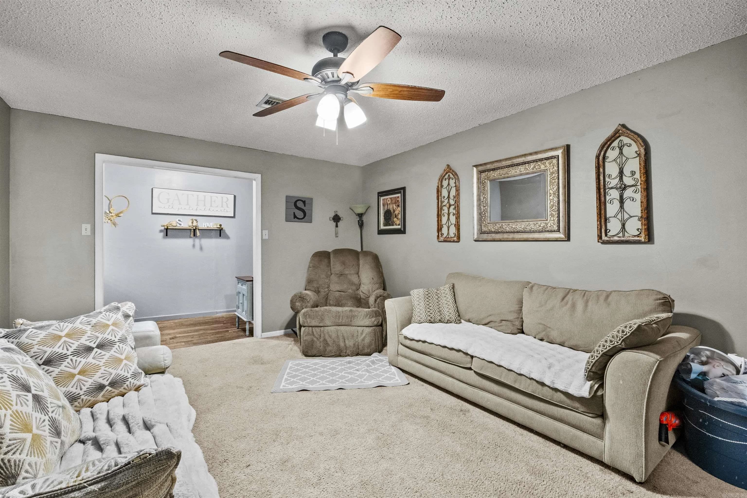 Property at 15  Beechwood - Image 8