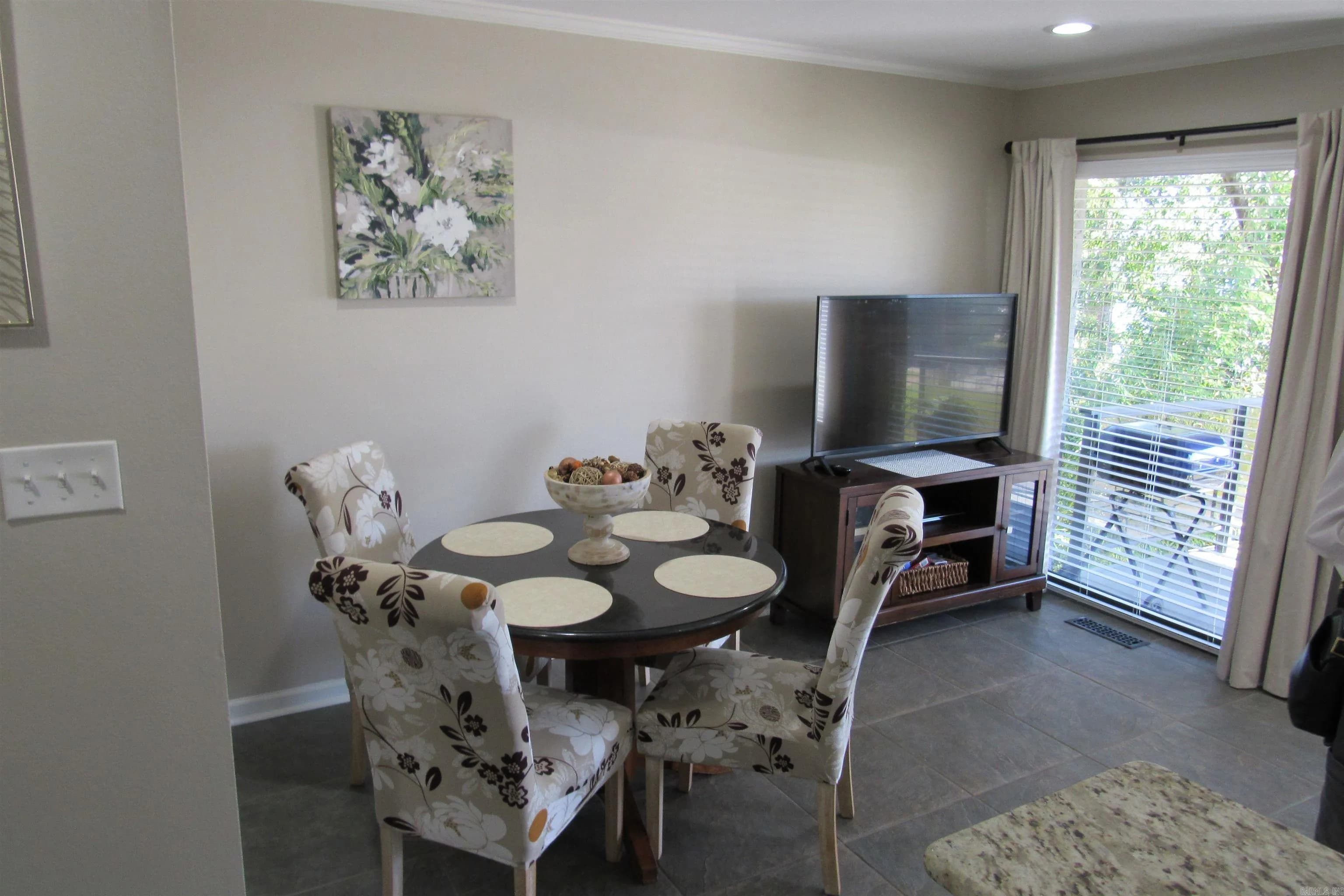 Property at 270  Lake hamilton, E-9 - Image 21